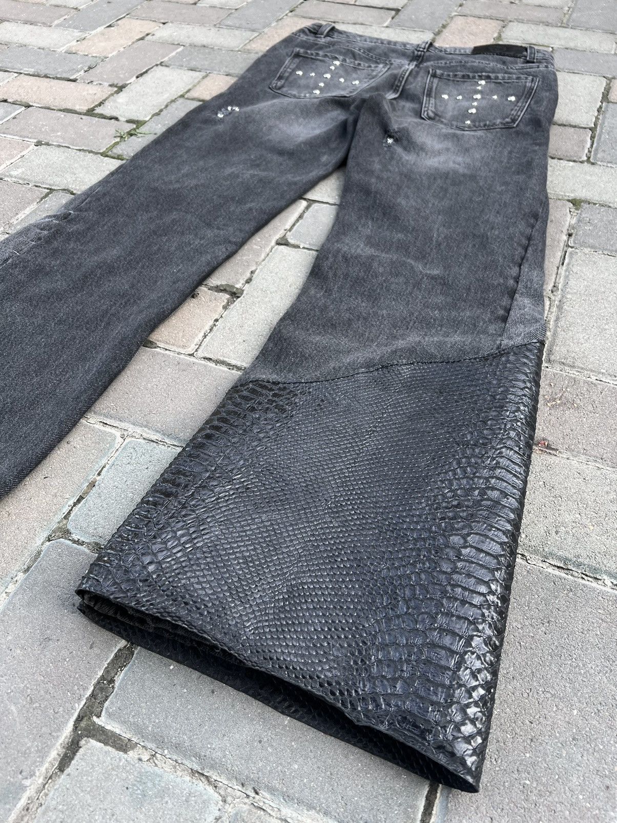 If Six Was Nine V.S Zipped Snake Flared Denim Size US 33 - 4 Thumbnail