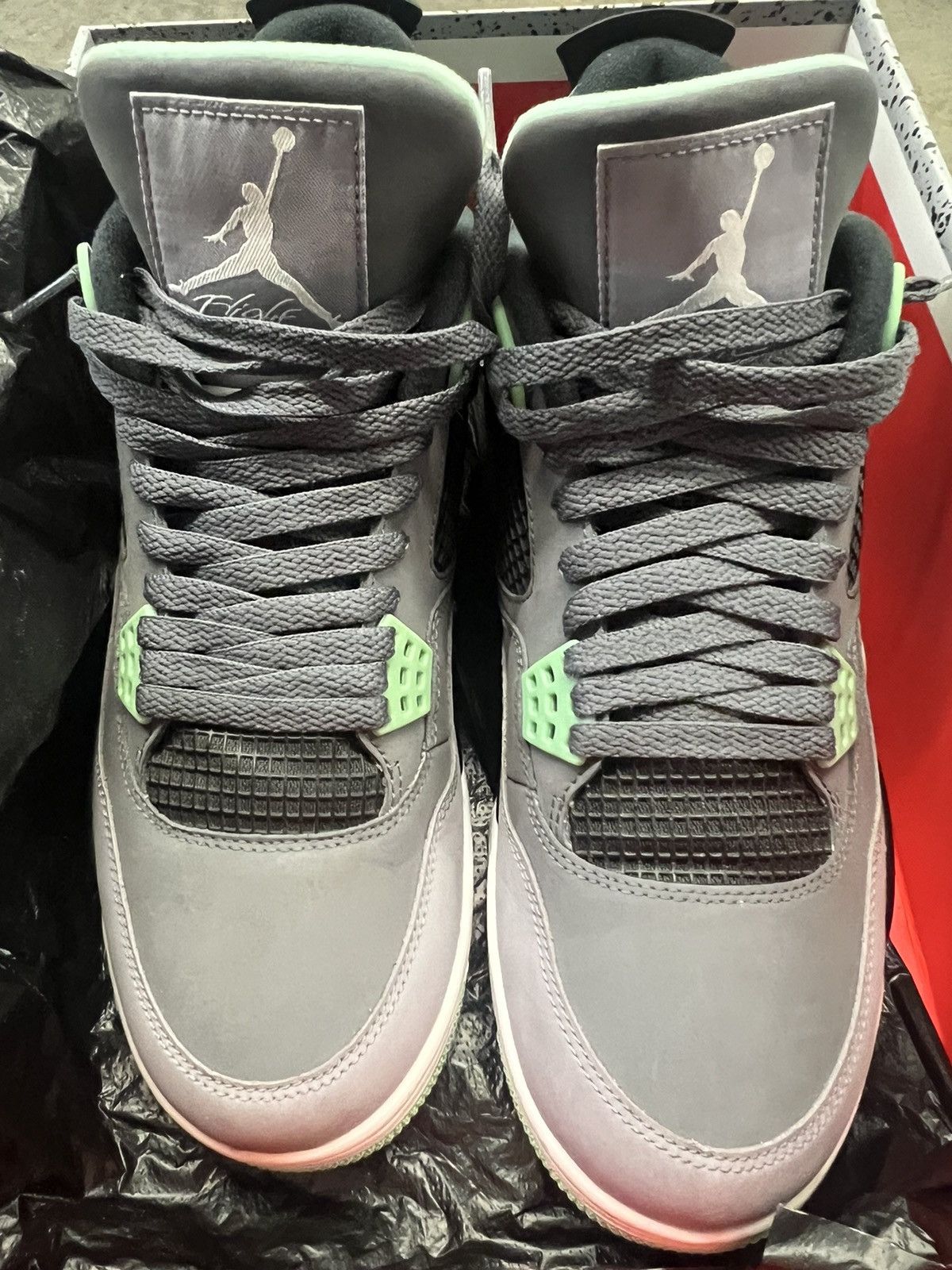 Jordan Brand Jordan Retro 4 Green Glow Size US 10.5 / EU 43-44 - 1 Thumbnail