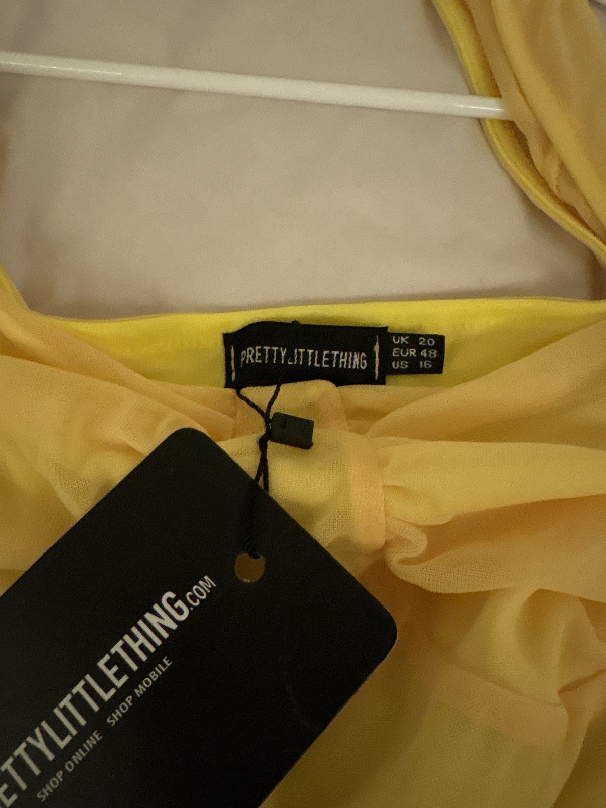 PrettyLittleThing Yellow dress Size M / US 6-8 / IT 42-44 - 2 Thumbnail