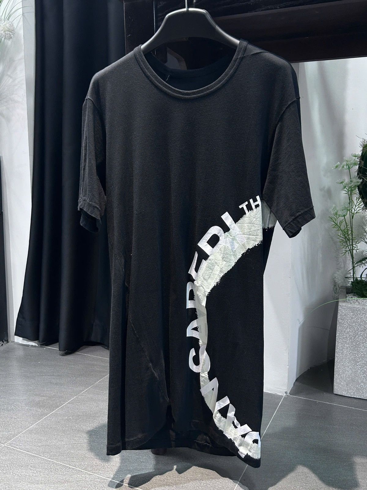 11 By Boris Bidjan Saberi 11 by Boris Bidjan Saberi Print Tshirt Size US M / EU 48-50 / 2 - 1 Thumbnail