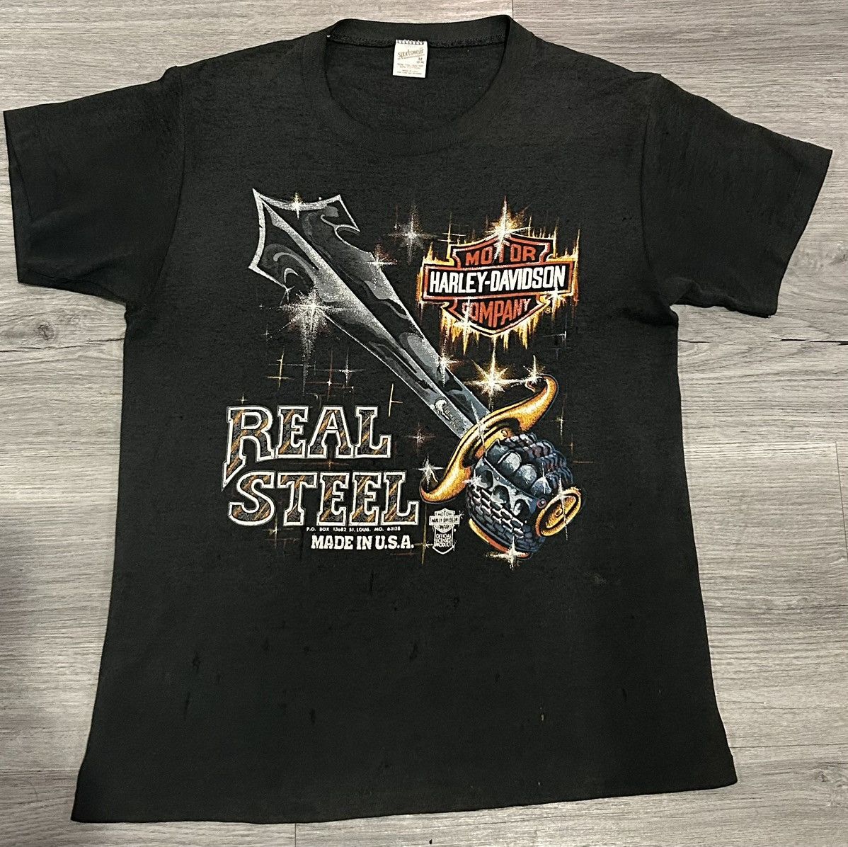 Vintage 80 Harley Davidson Real Steel 3D Emblem material Tee