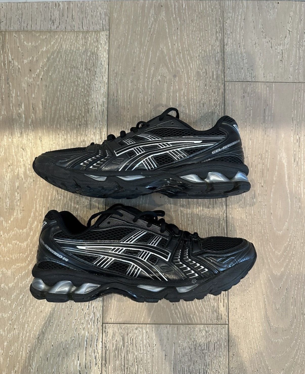 Asics ASICS GEL KAYANO 14 black/puresilver Size US 9.5 / EU 42-43 - 1 Thumbnail