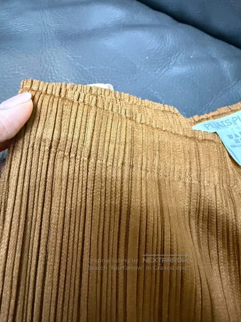 Issey Miyake Yellow Casual Pants