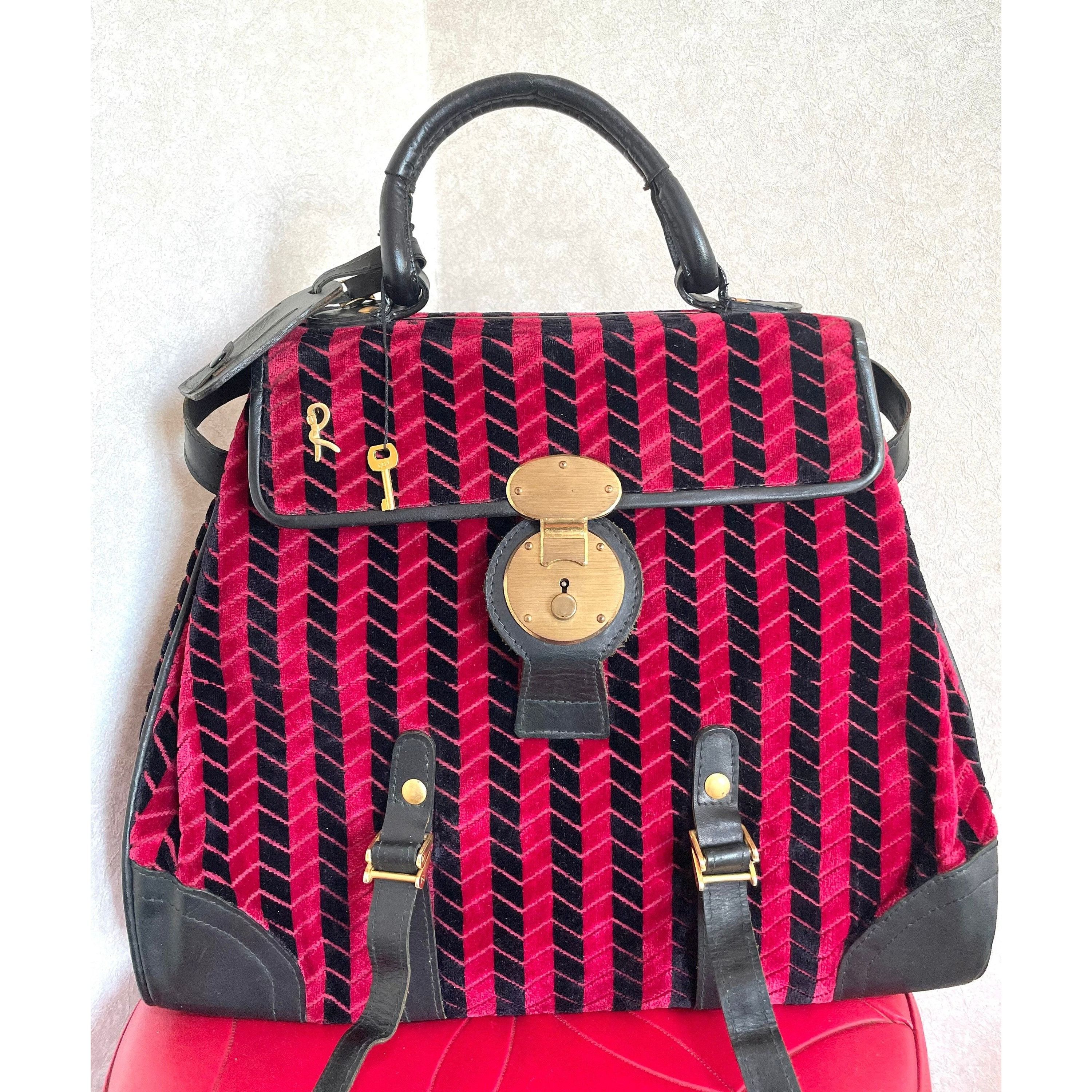 Roberta di Camerino Vintage Roberta di Camerino red and black velvet chevron bag Size ONE SIZE - 1 Thumbnail