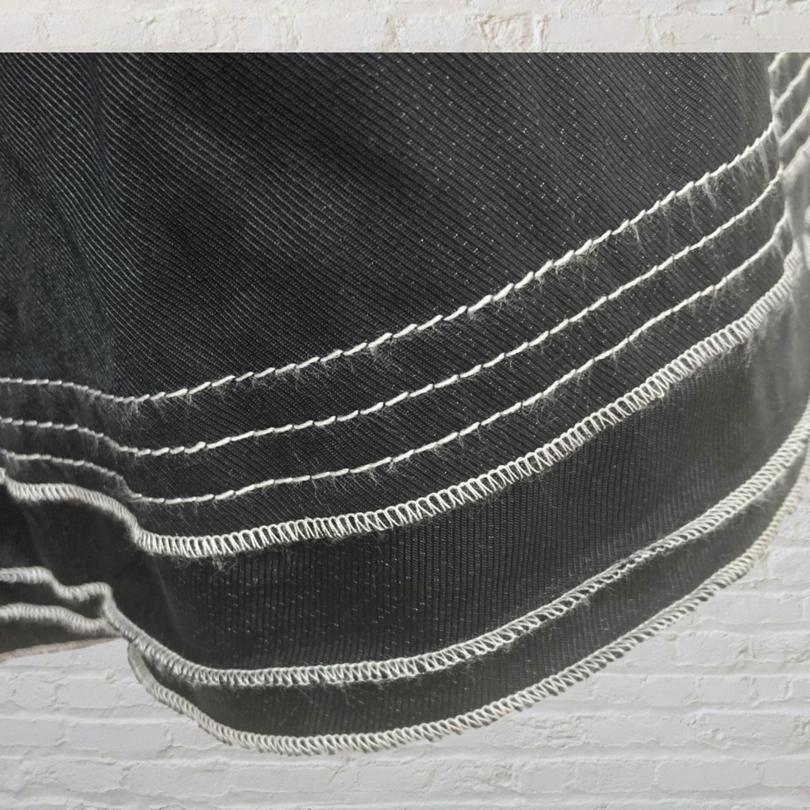 Emanuel Ungaro Emanuel Ungaro Black Flared Skirt - Size 6 Size 28" / US 6 / IT 42 - 9 Thumbnail