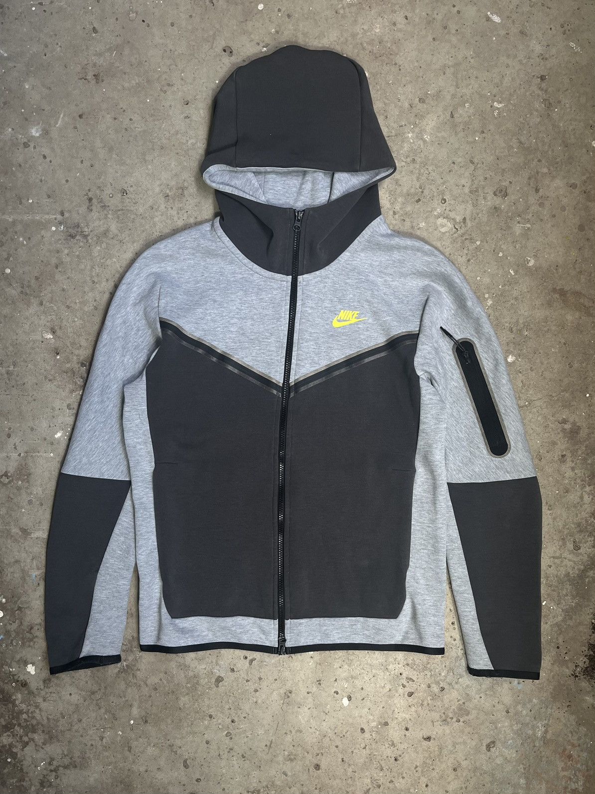 Nike tech fleece old season hoodie black buy RARE