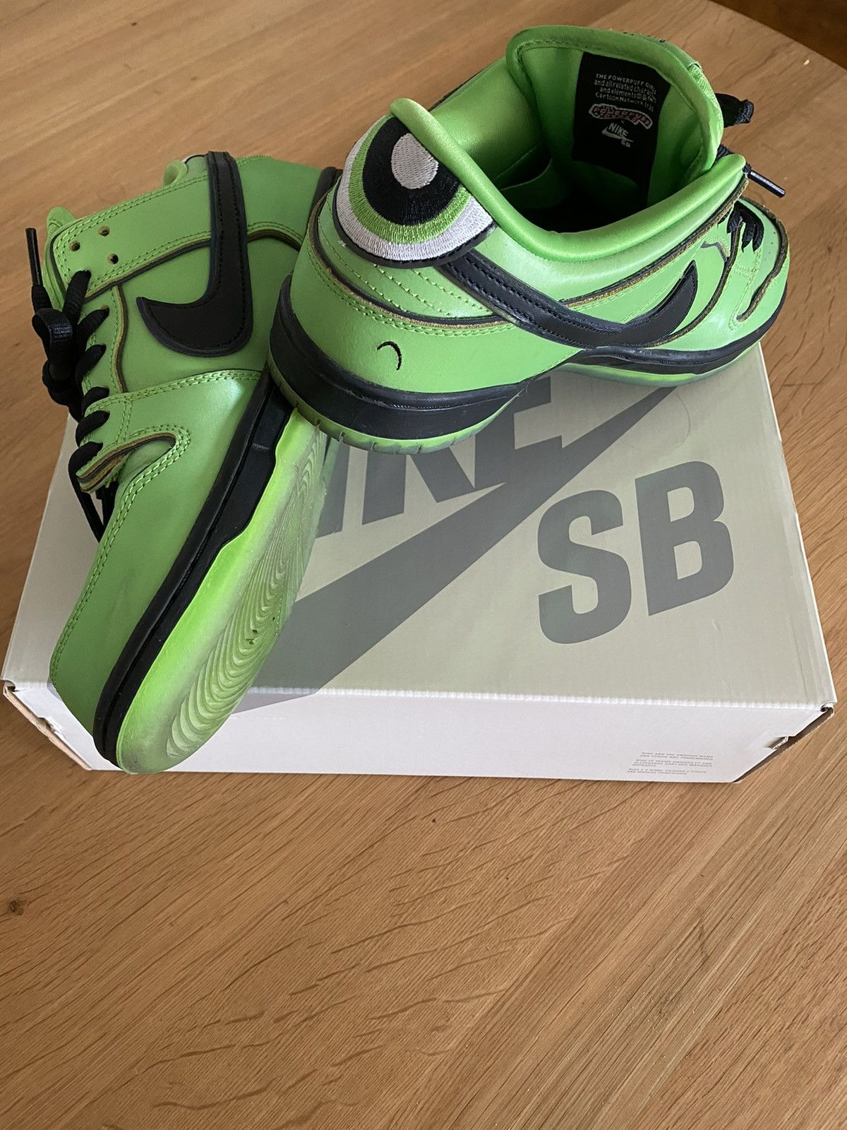 Nike Nike SB Dunk Low The Powerpuff Girls Size US 9.5 / EU 42-43 - 3 Thumbnail