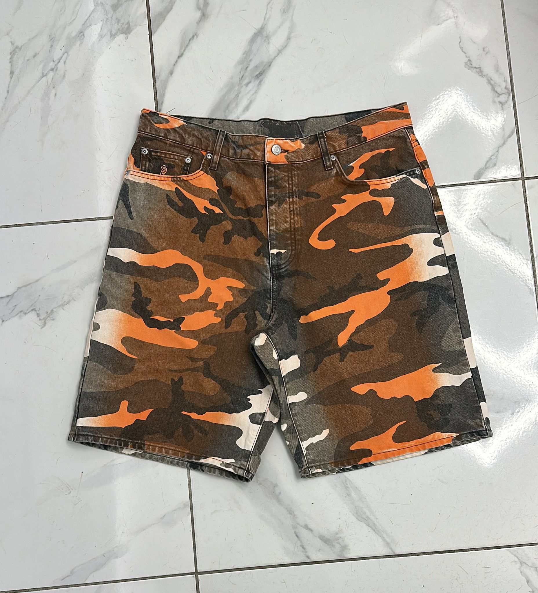 Streetwear × Stussy × Vintage Stüssy Spray Dye Camo Big Ol Short