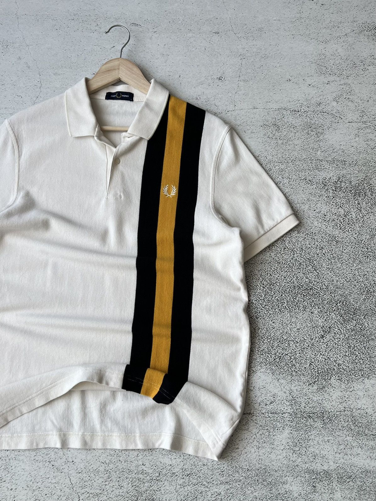 Fred Perry 💫 Fred Perry Polo Shirt – White/Yellow/Black Stripe Rare Size US L / EU 52-54 / 3 - 2 Thumbnail