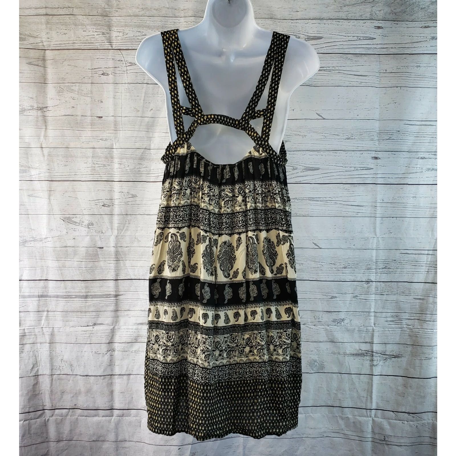 Vintage Entro Womens Top Sz Medium Black Beige Paisley Strappy Sleeveless Rayon Size M / US 6-8 / IT 42-44 - 4 Thumbnail