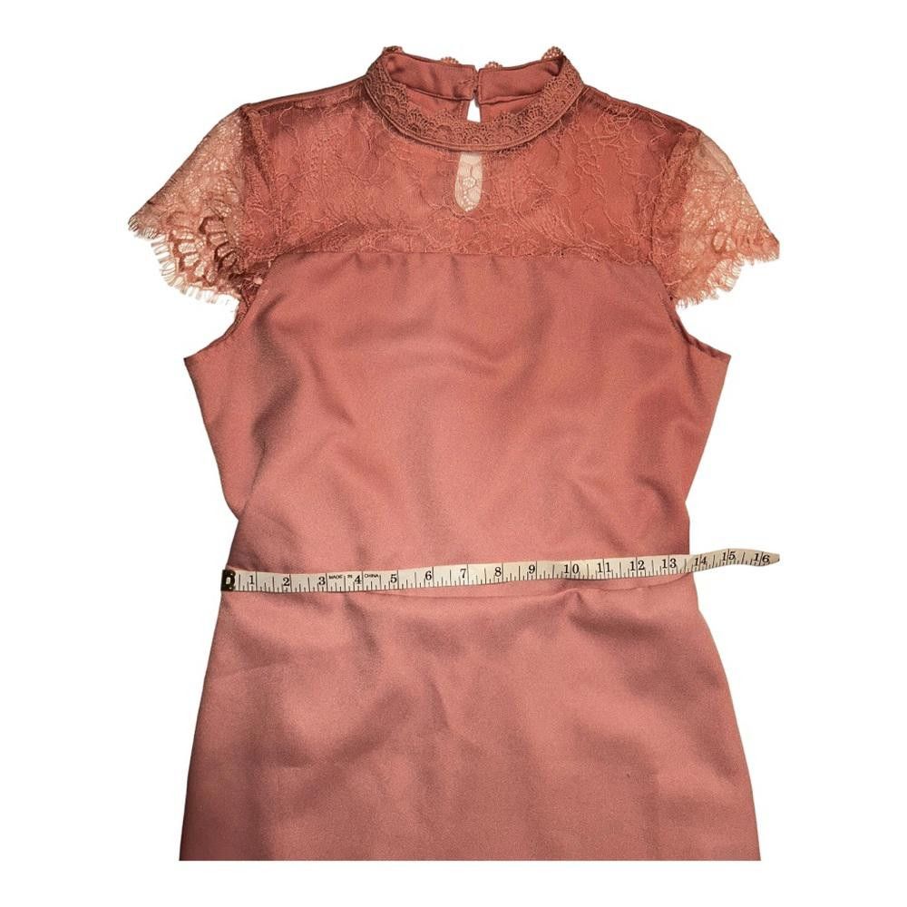Designer Blush Satin High Neck Lace Dress Size 2 Size XS / US 0-2 / IT 36-38 - 7 Thumbnail