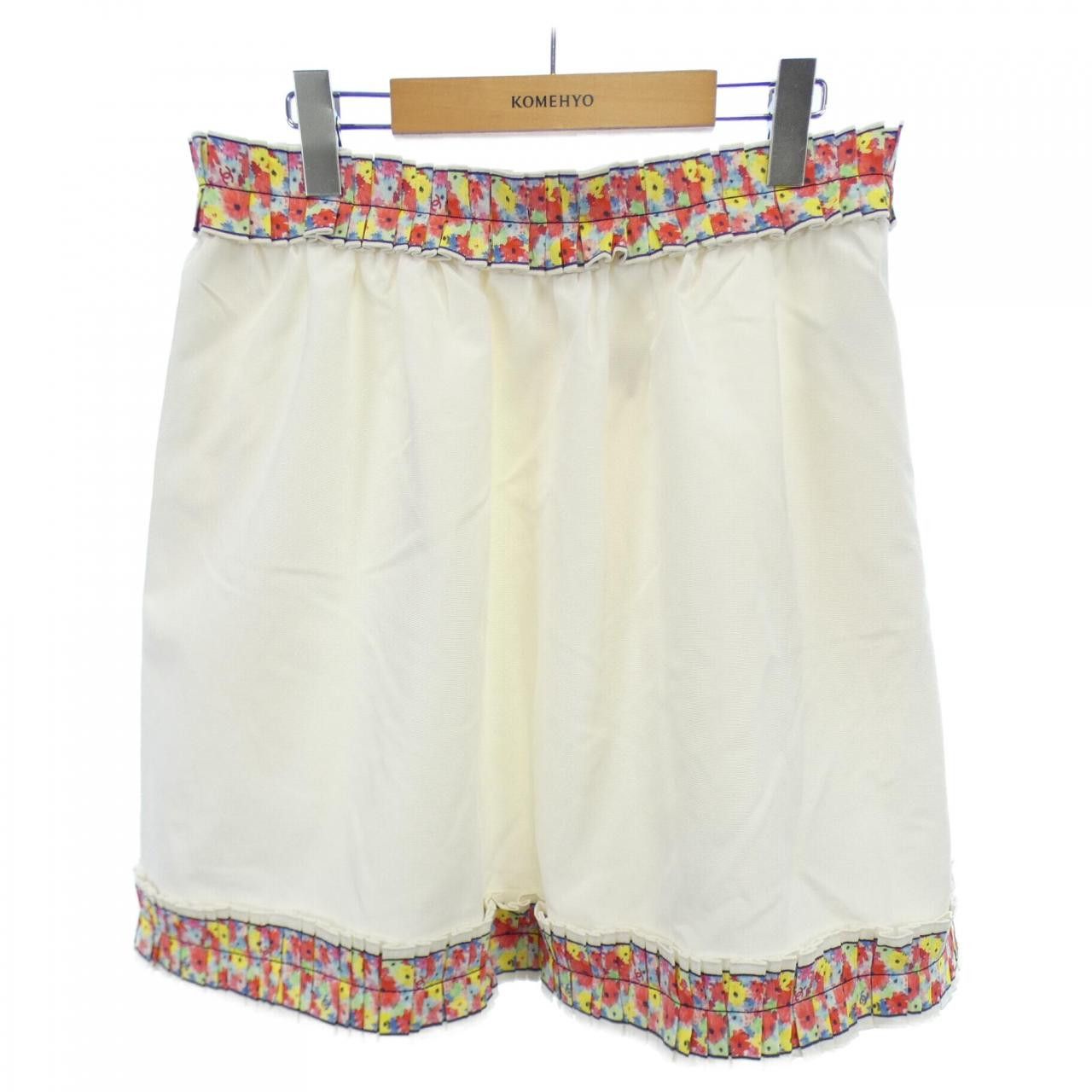 Chanel Chanel Chanel P53966V40457 Skirt Others Skirts P53966V40457 DUTY FREE for USA Size ONE SIZE - 1 Thumbnail