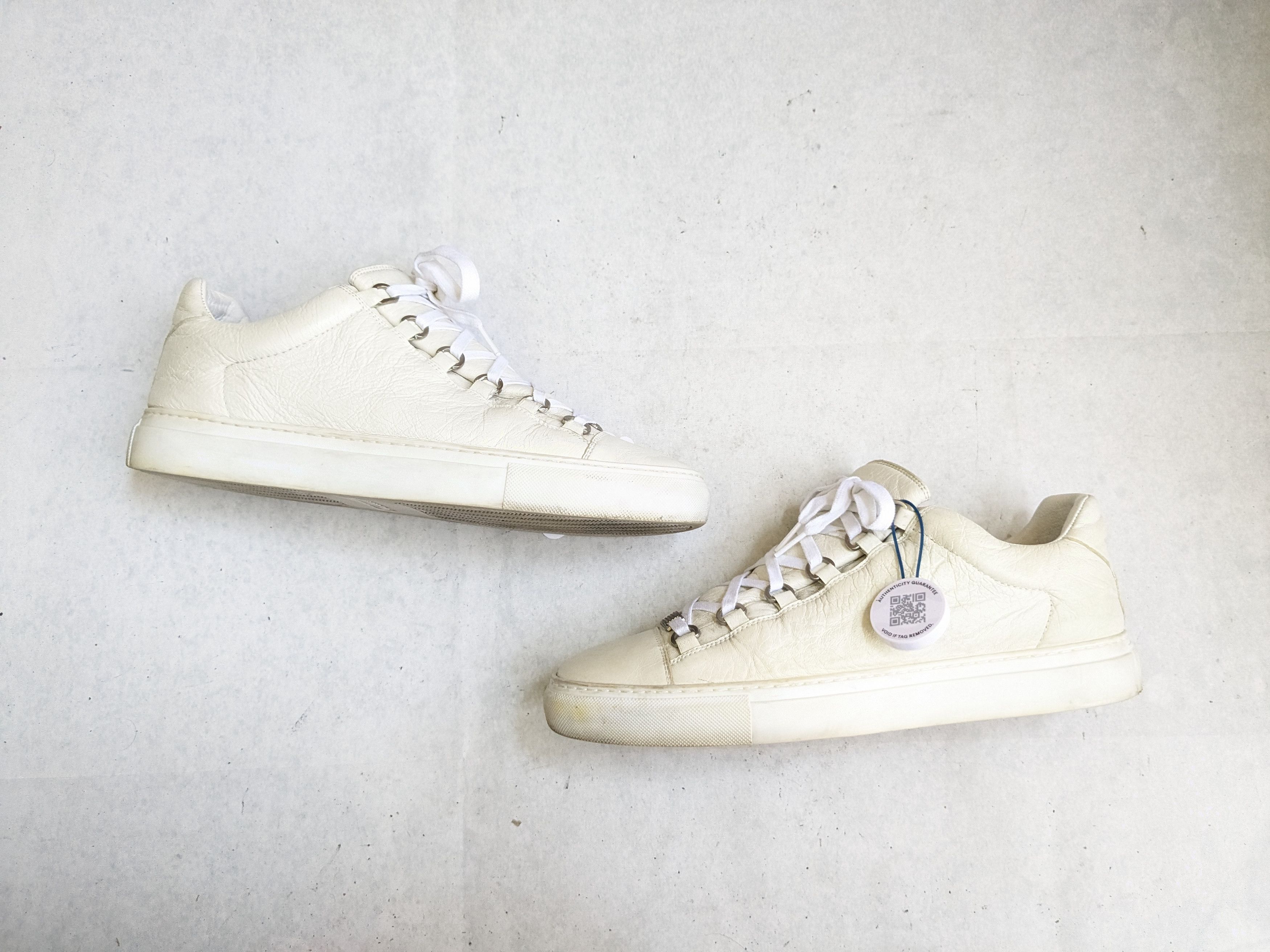 Balenciaga Balenciaga Arena White 10 Low Tops Leather Size US 10 / EU 43 - 1 Thumbnail
