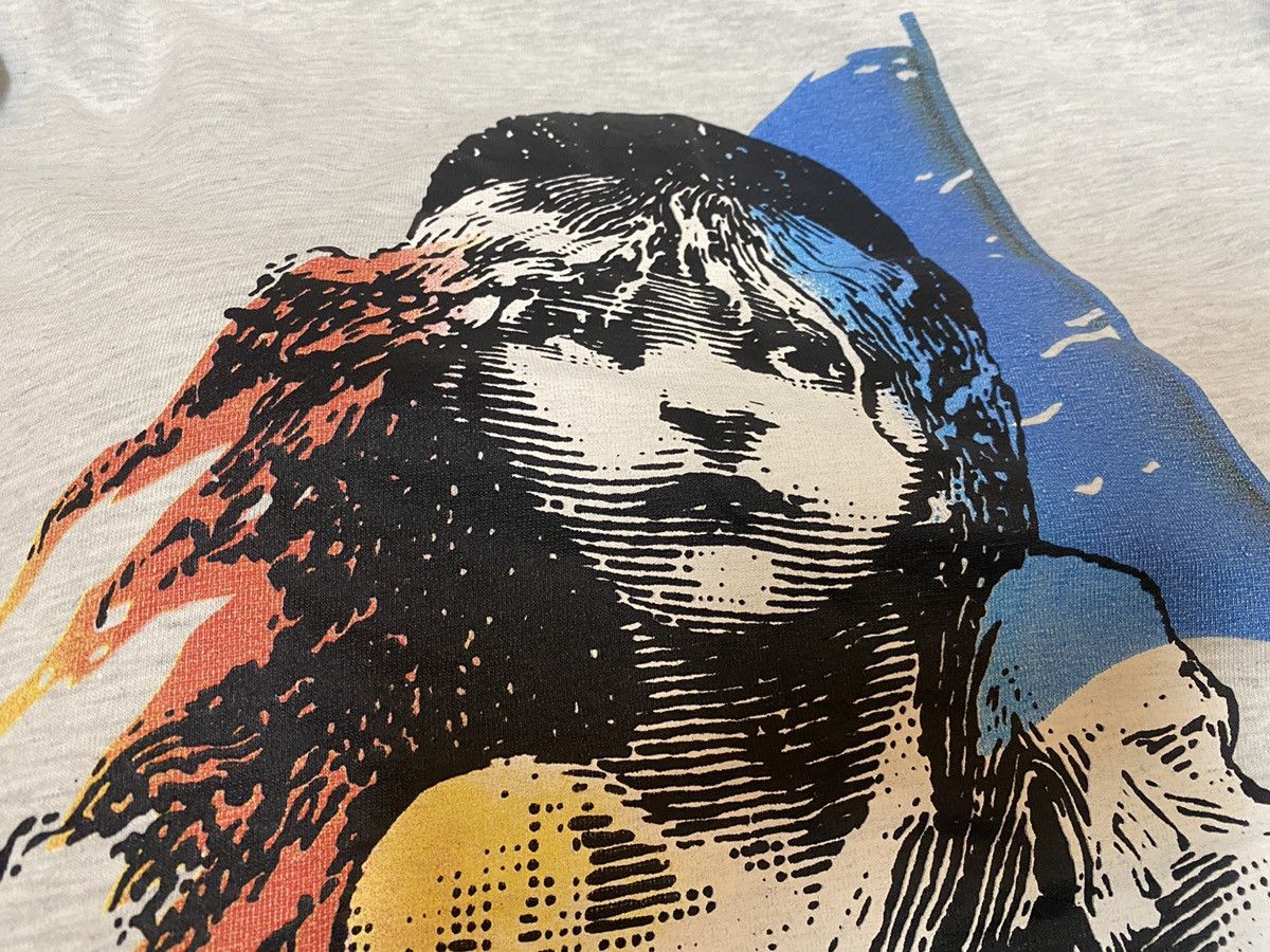 Vintage Vintage Les Miserables France Novel movie tee 90s Size US L / EU 52-54 / 3 - 11 Thumbnail