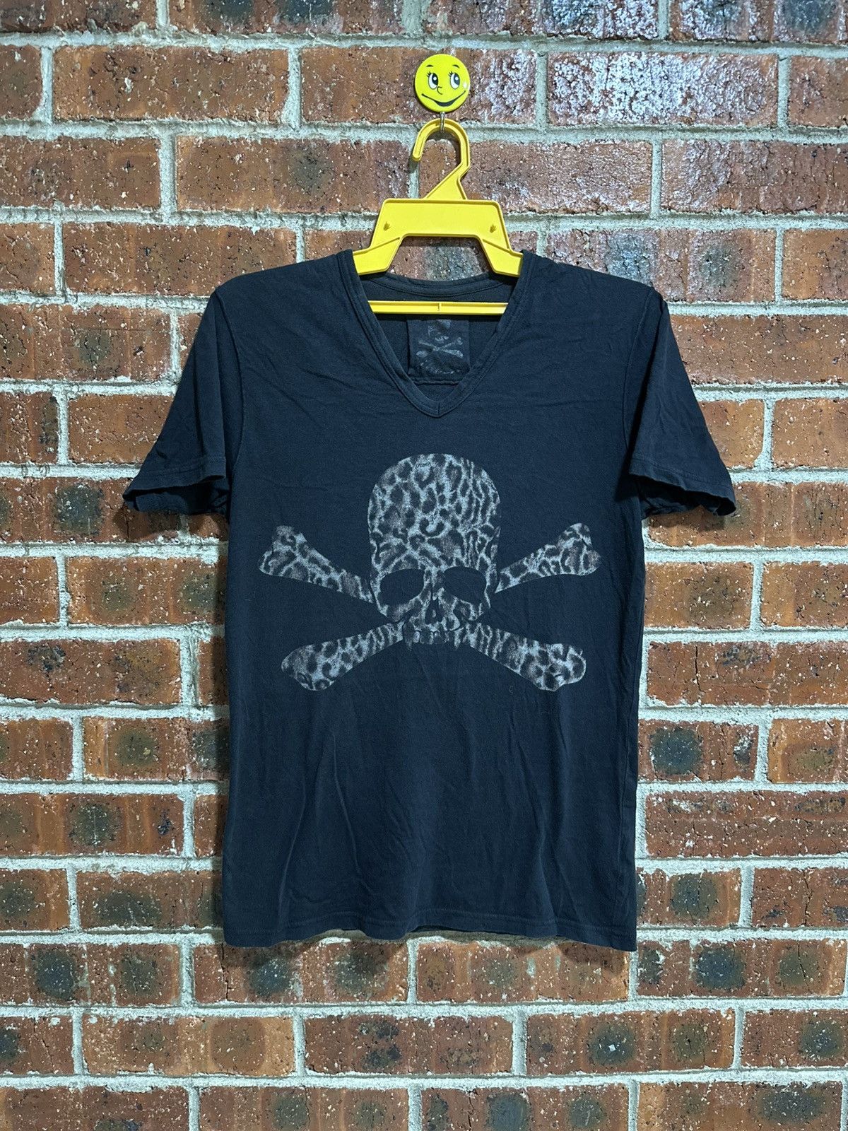 Japanese Brand Vintage Roen Skull Sun Faded Tee Size US S / EU 44-46 / 1 - 1 Thumbnail