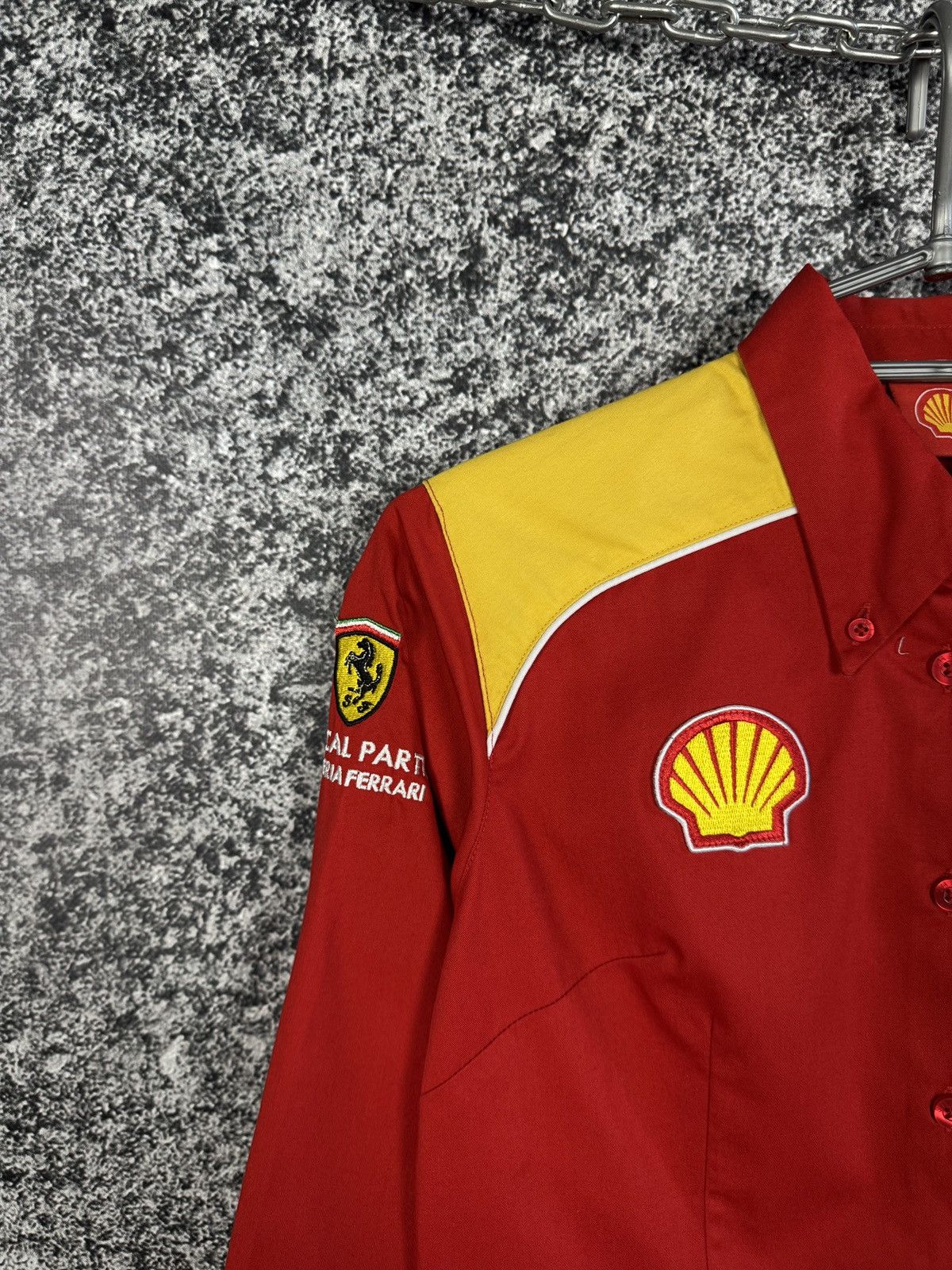 Ferrari Formula 1 Ferrari Shell V-Power Racing Shirt Button Up F1 XS Size XS / US 0-2 / IT 36-38 - 3 Thumbnail