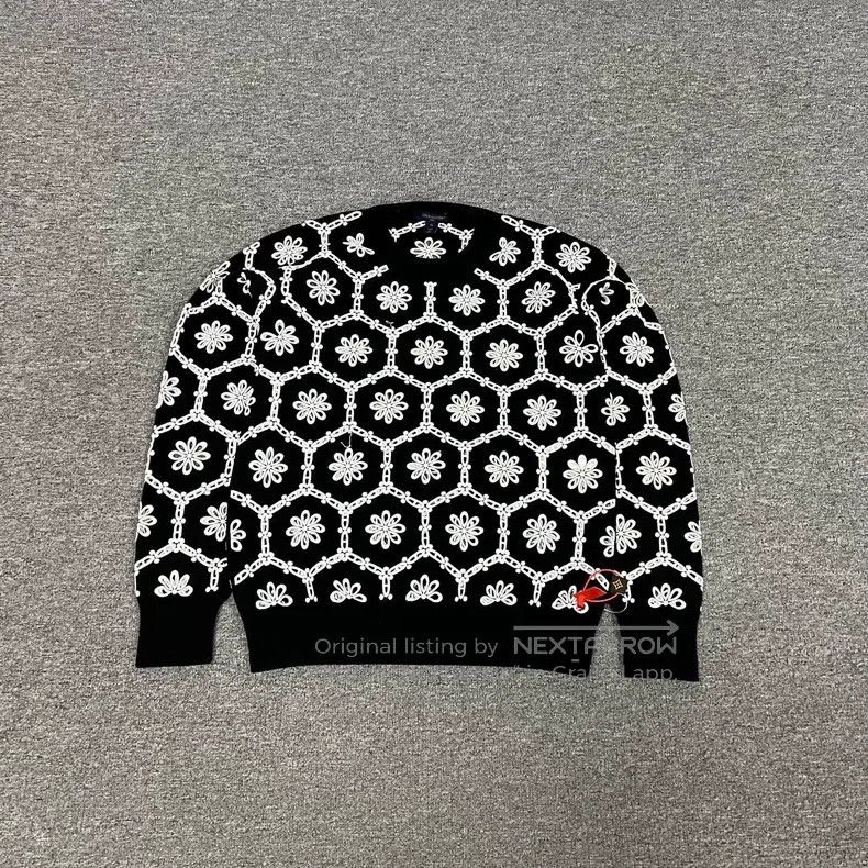Louis Vuitton Louis Vuitton Embroidered flower pullover sweatshirt Size US XS / EU 42 / 0 - 1 Thumbnail