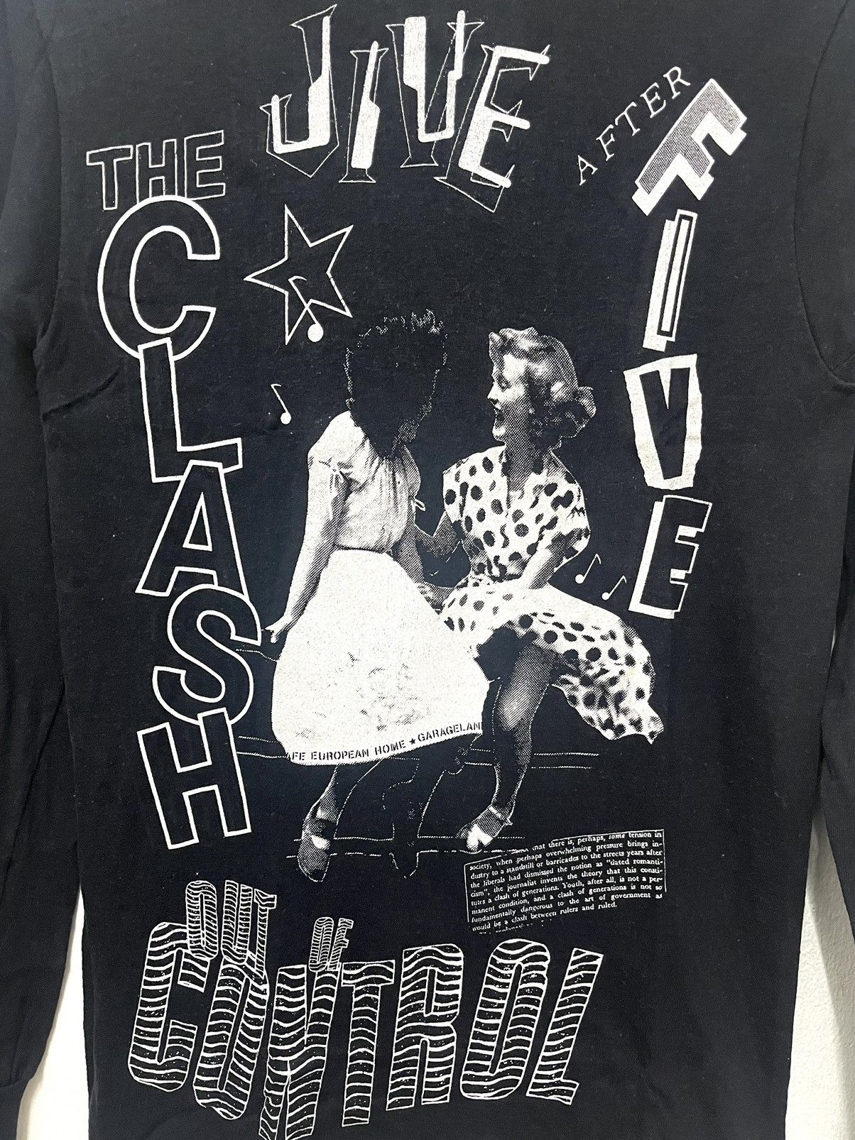 Band Tees × Vintage Vintage 80’s The clash Rock Punk Band T shirt promo Album Size US S / EU 44-46 / 1 - 2 Thumbnail