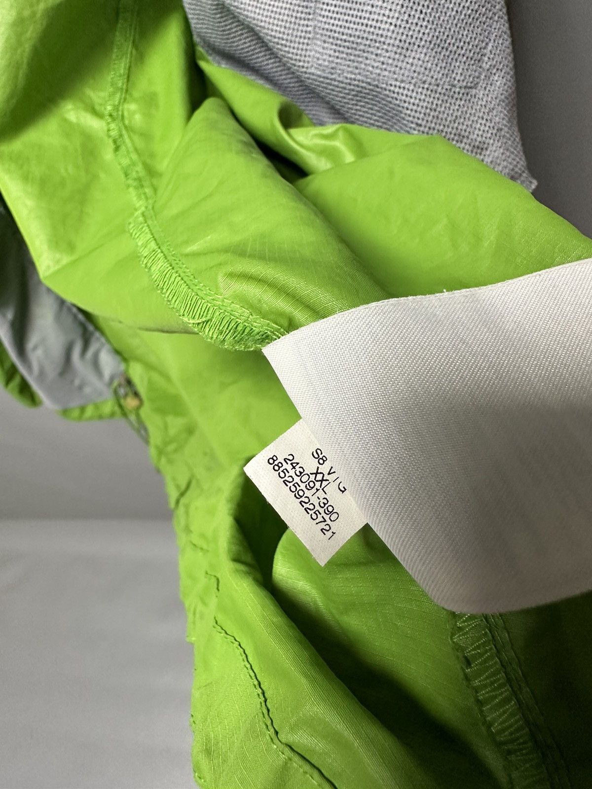Nike ACG Nike ACG Vintage Nylon Jacket Full Zip Size US XXL / EU 58 / 5 - 20 Thumbnail