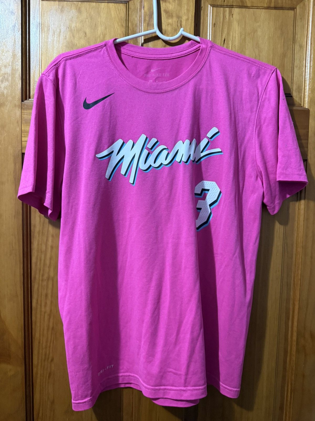 Nike Dwayne Wade Miami Heat Miami Vice Shirt SIZE MEDIUM Size US M / EU 48-50 / 2 - 1 Thumbnail