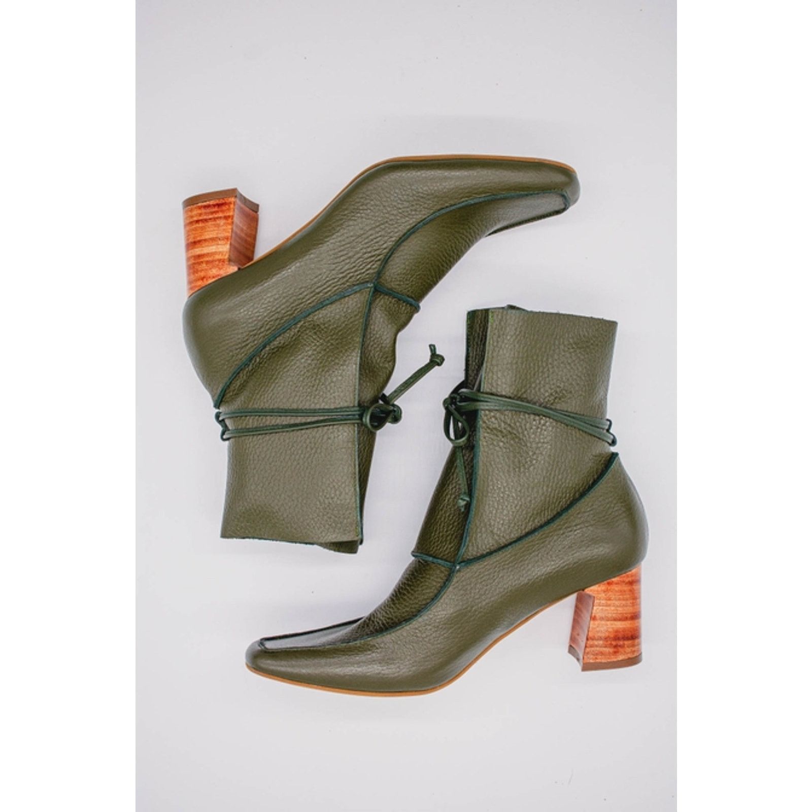 Anthropologie Stivali Size 41 (US 10/10.5) Olive Leather Ankle Boots Size US 10 / IT 40 - 3 Thumbnail
