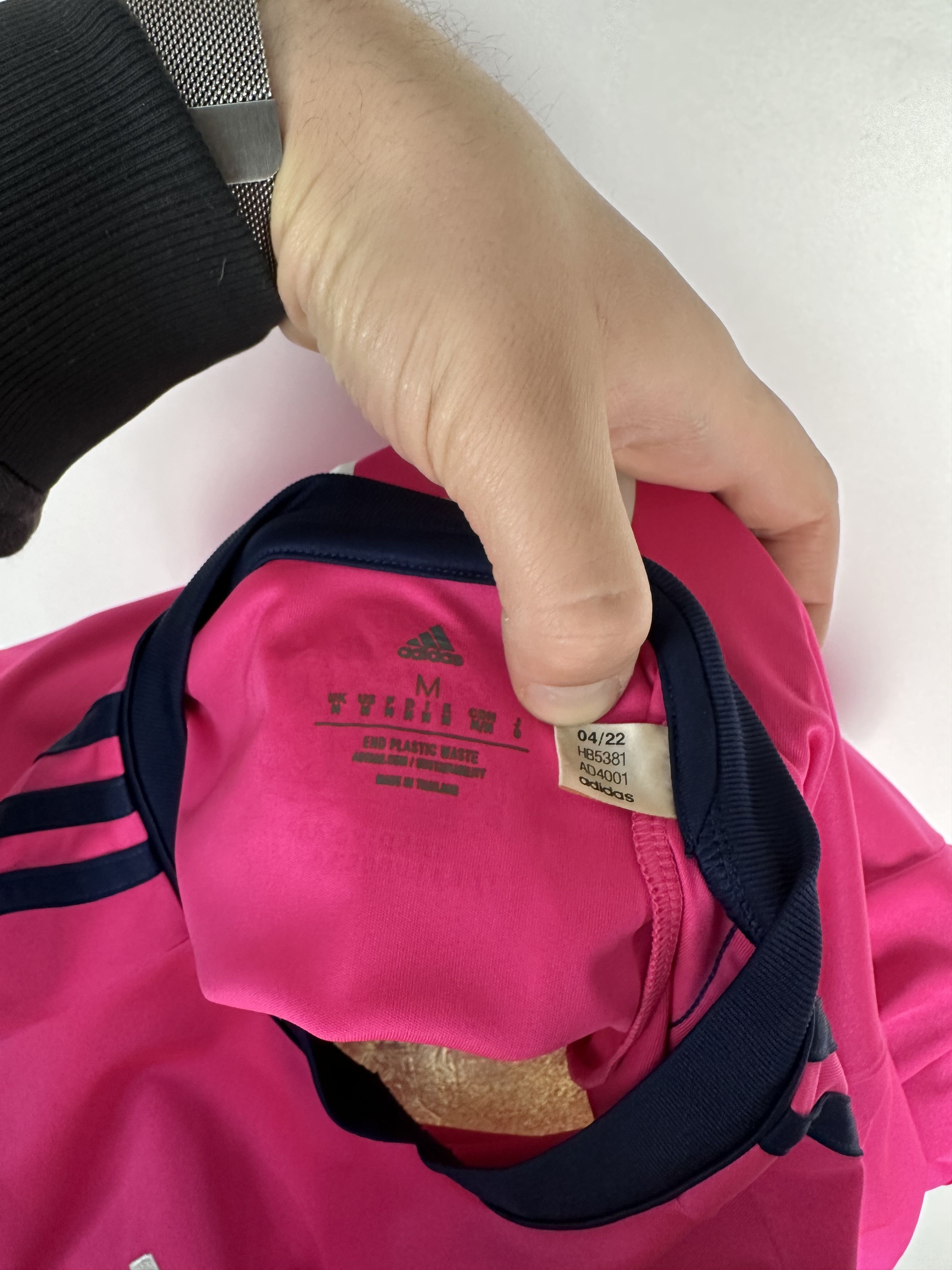 Hummel COPENHAGEN 2022 FOOTBALL SHIRT SOCCER JERSEY ADIDAS #3 VAVRO Size US M / EU 48-50 / 2 - 11 Thumbnail