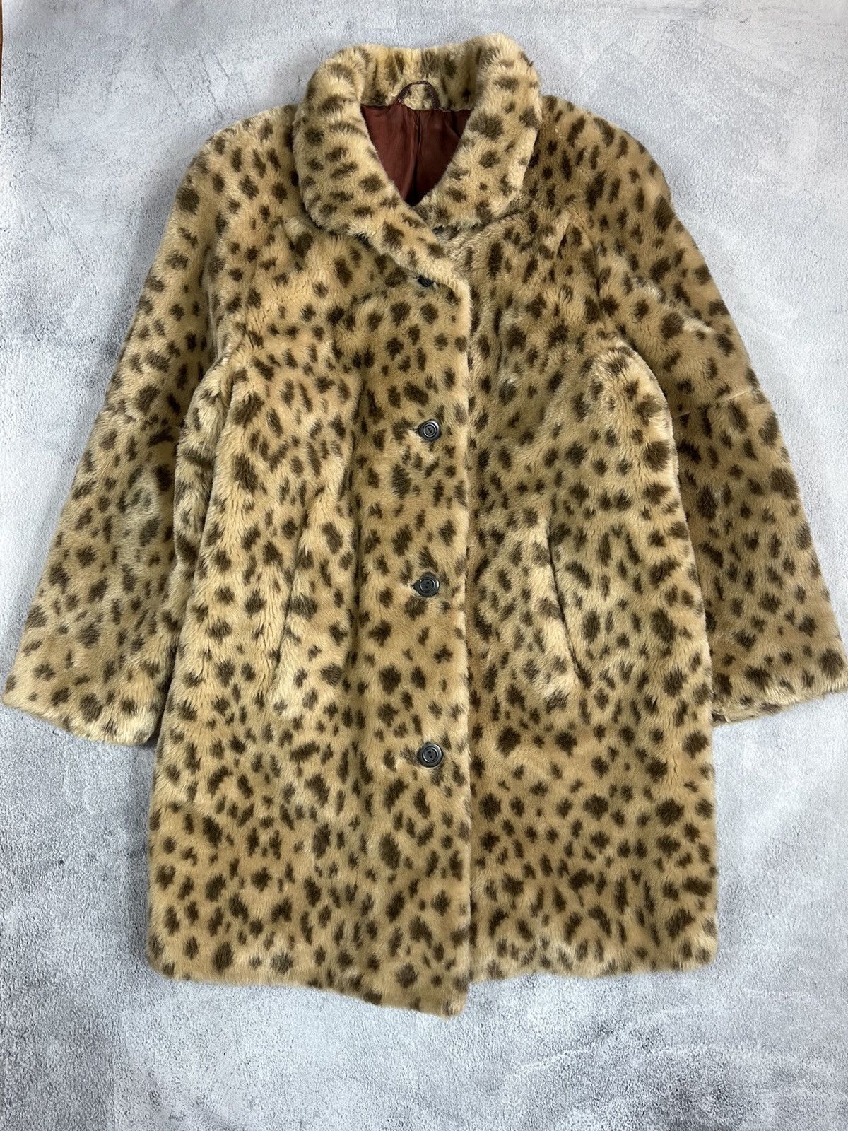 Vintage 90s Fur Faux elongated leopard coat jacket