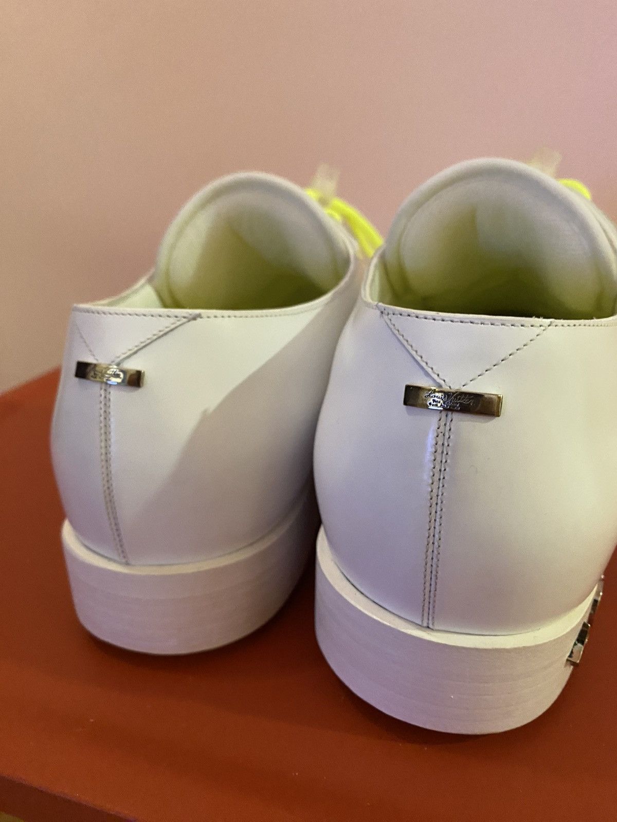 Louis Vuitton Louis Vuitton 2019 white leather derby 8 Size US 9 / EU 42 - 7 Thumbnail