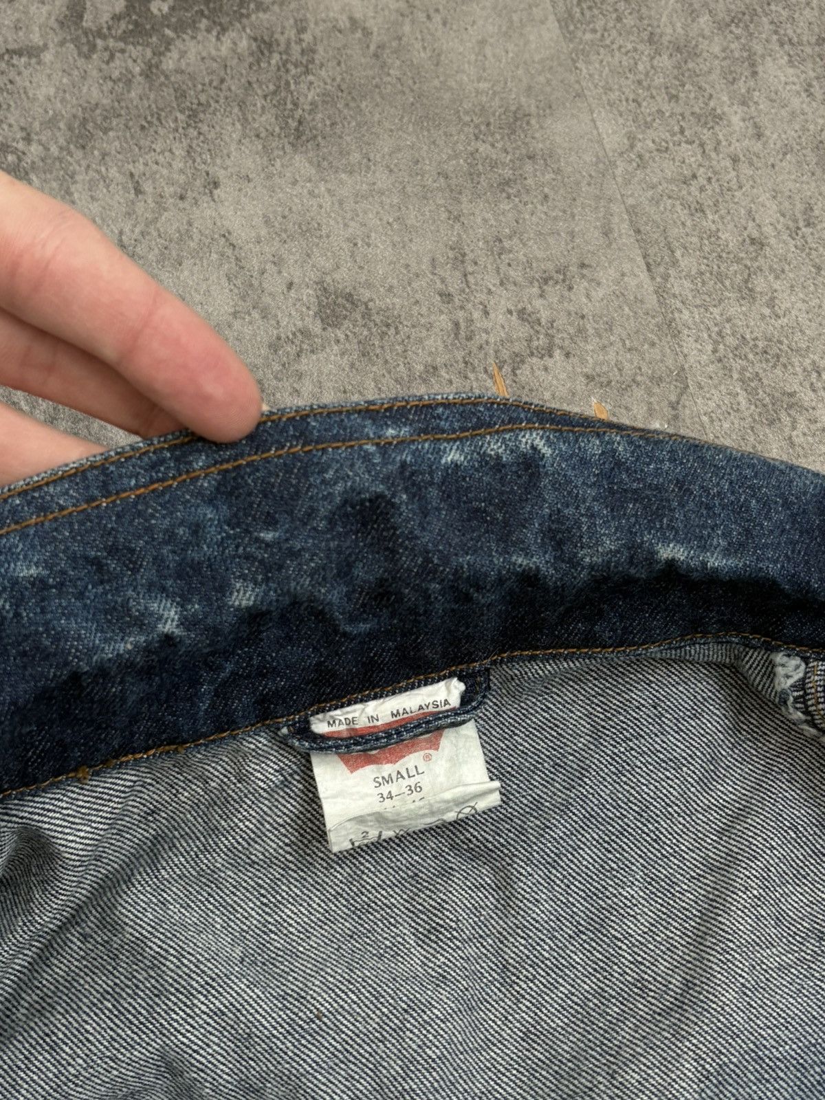 Levi's Vintage Clothing Levi’s Vintage 1980s Washed Denim Jacket Rare Item Full Zip Size US S / EU 44-46 / 1 - 18 Thumbnail