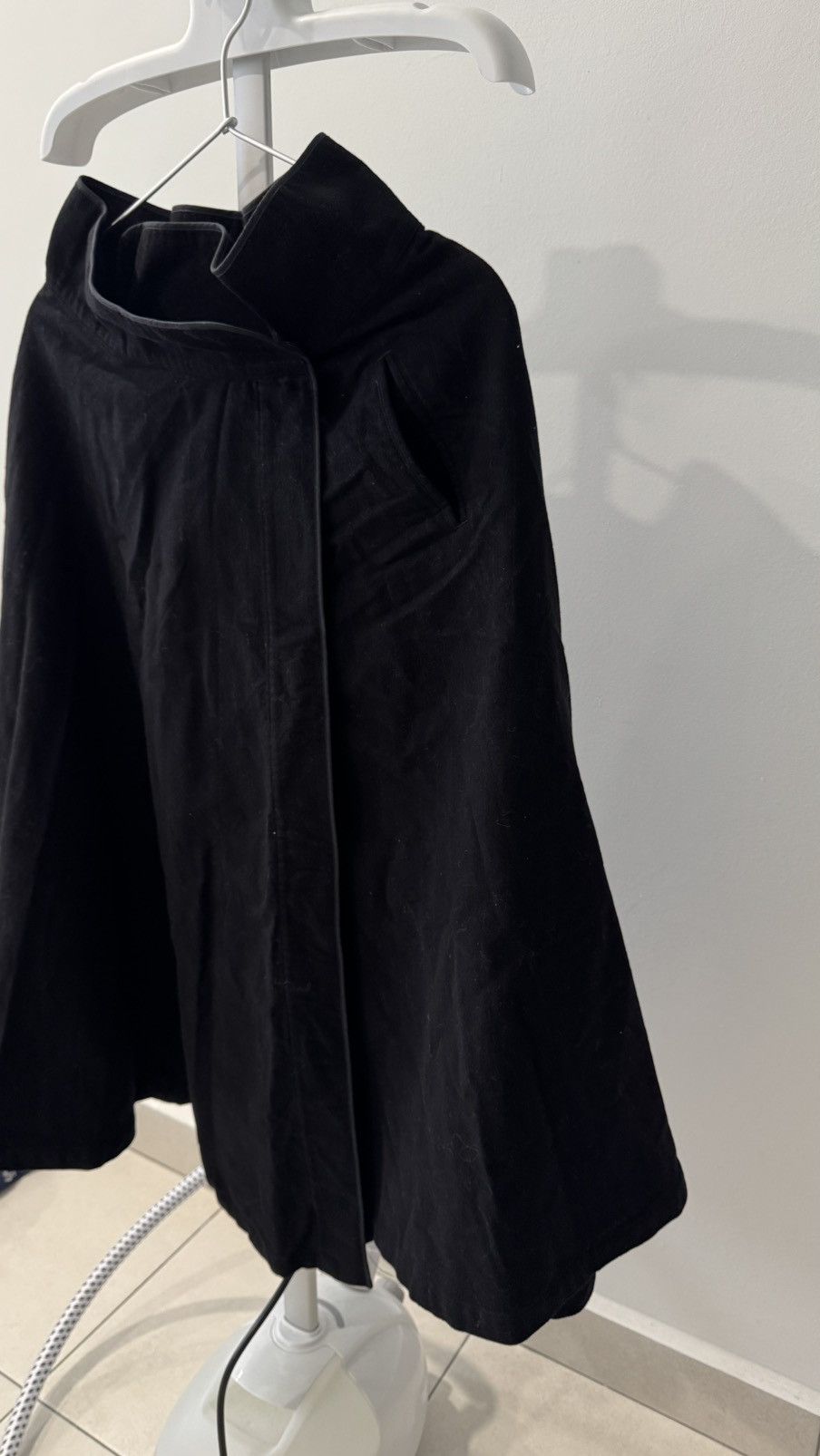 Yohji Yamamoto Yohji Yamamoto Black Wide Cotton Skirt Size 27" / US 4 / IT 40 - 5 Thumbnail