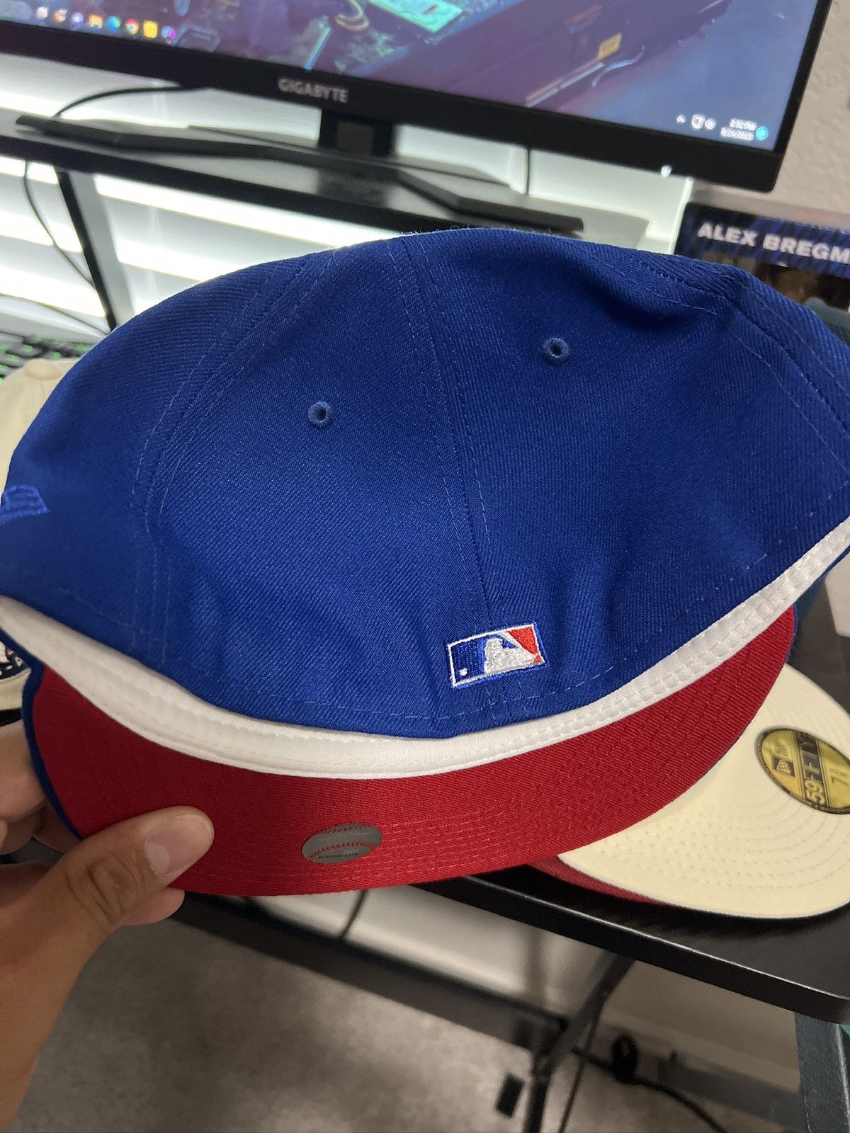 New Era Pirates Hat Club Exclusive🚨 Size ONE SIZE - 2 Thumbnail