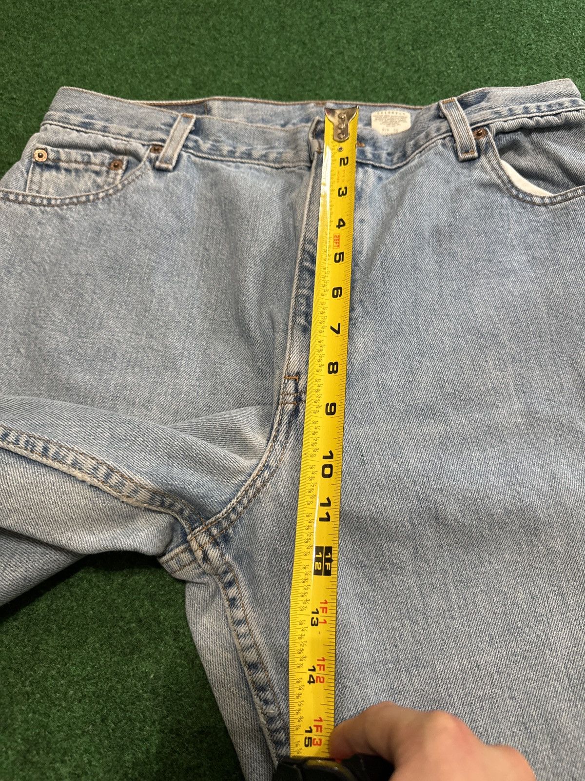 Levi's Vintage Clothing Vintage Levi’s 550 Relaxed Taper 16 32x30 Light Wash Jeans Size 38" / US 16 / IT 52 - 11 Thumbnail
