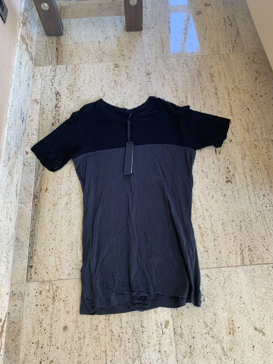 L Jersey Double Hybrid Tee in Black