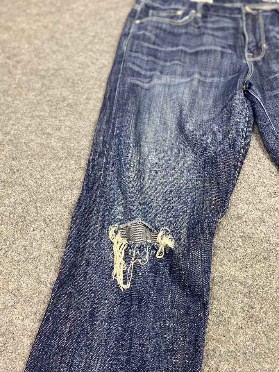 Gap gap sexy boyfriend distressed denim nice design Size 34" / US 12 / IT 48 - 5 Thumbnail