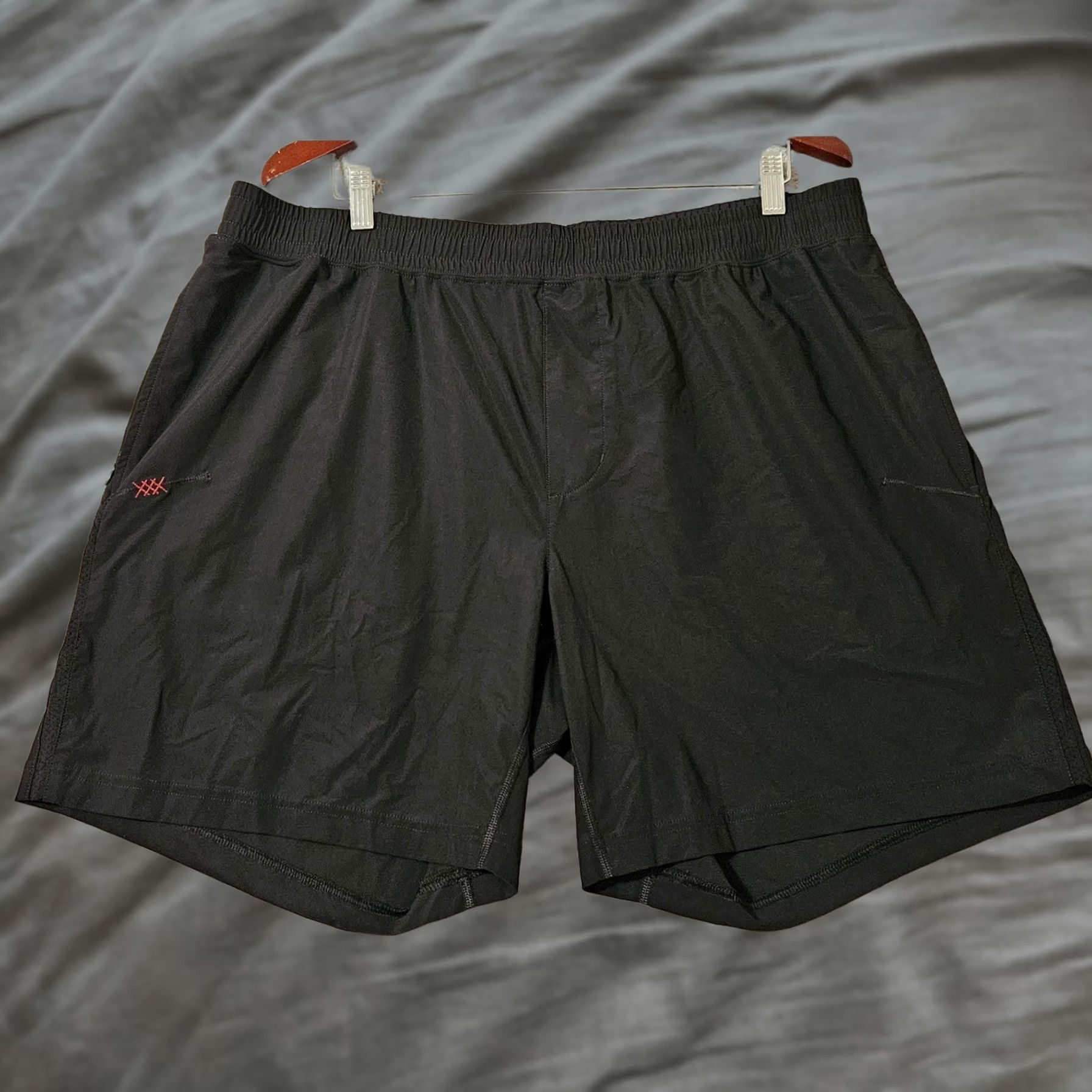 Rhone Rhone Men's 7" Performance Short Size 2XL Black Size US 39 - 1 Thumbnail