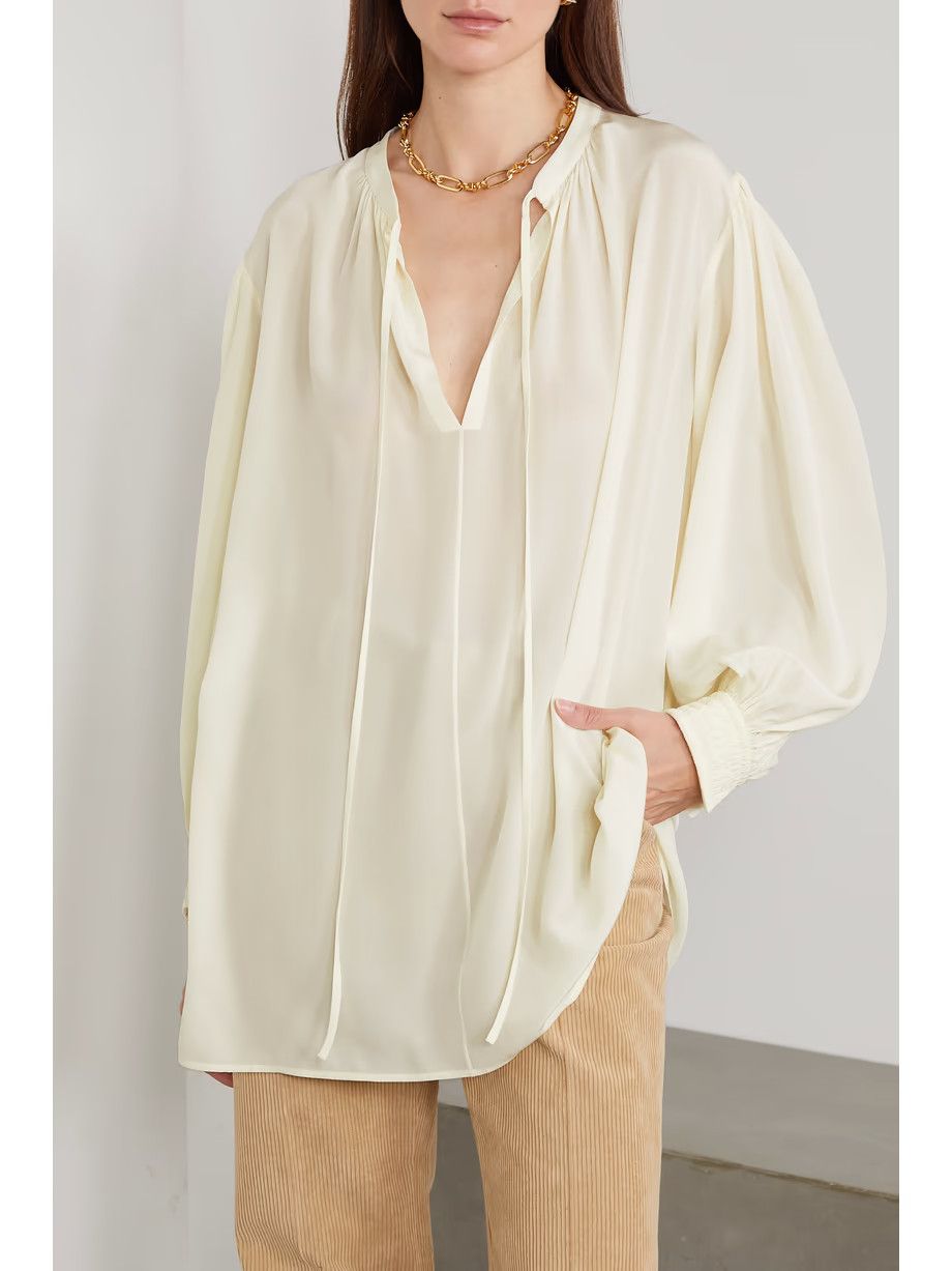 Chloe o1y0825 Silk Shirt in Ivory Size M / US 6-8 / IT 42-44 - 2 Thumbnail