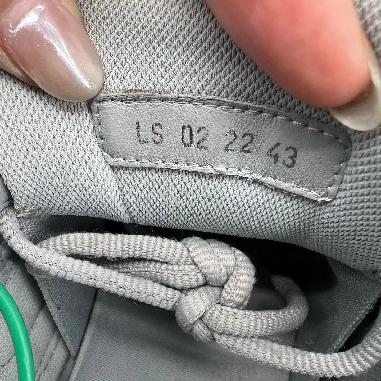 Dior Dior B30 Gray 43 Worn a few times Near New Org Box Size US 10 / EU 43 - 4 Thumbnail