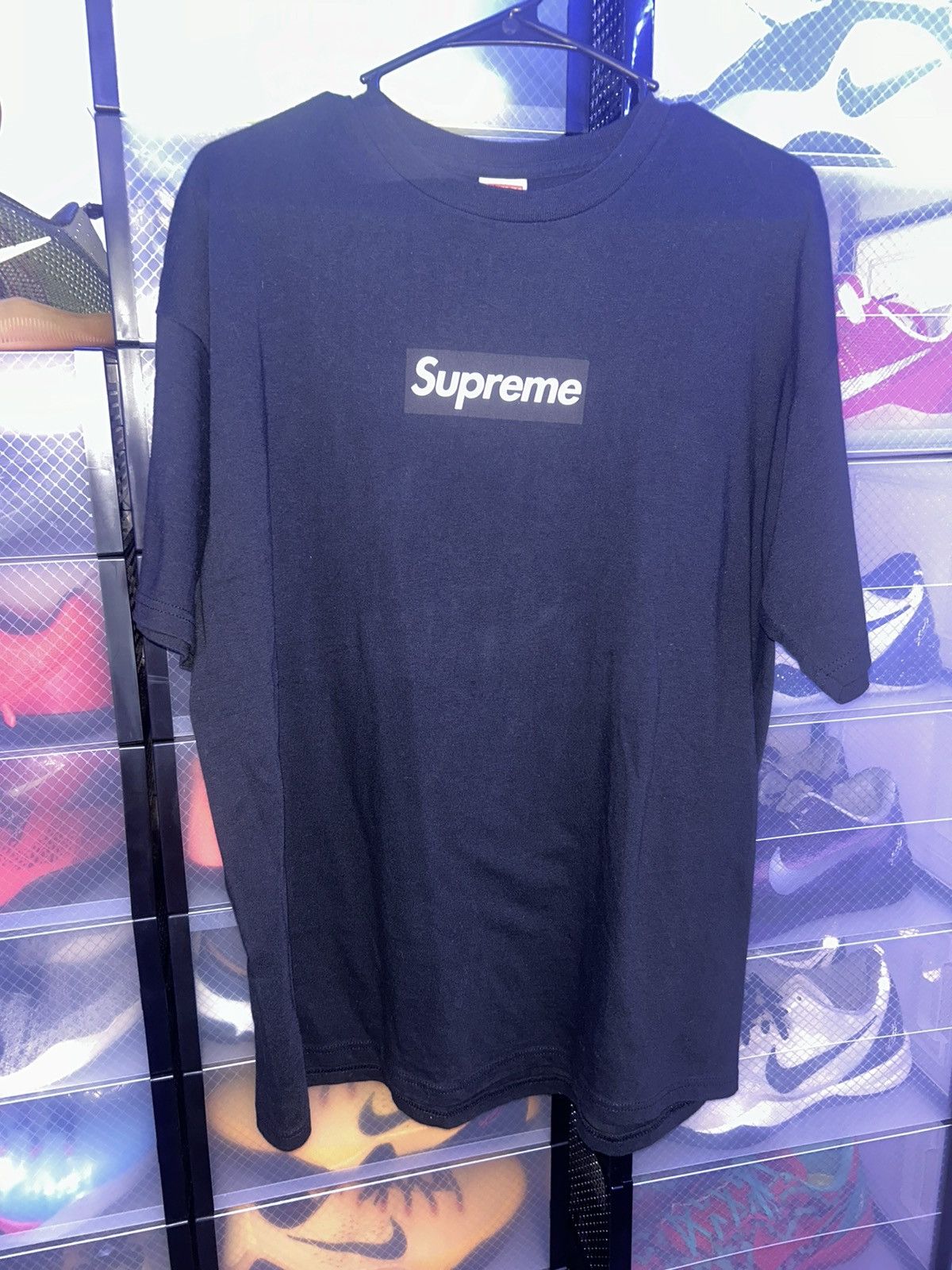 image of Supreme Black Box Logo Friends & Family XL Tee Shirt, Men's
