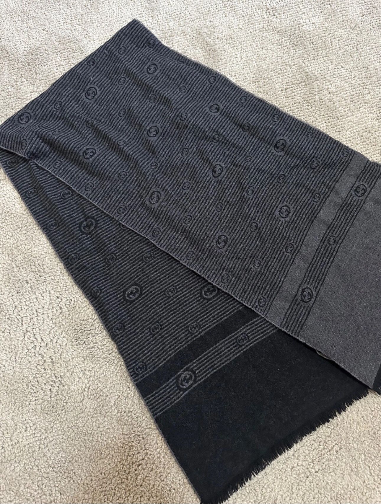 Gucci GUCCI 100% AUTHENTIC MEN/WOMEN WOOL SCARF MONOGRAM Size ONE SIZE - 5 Thumbnail