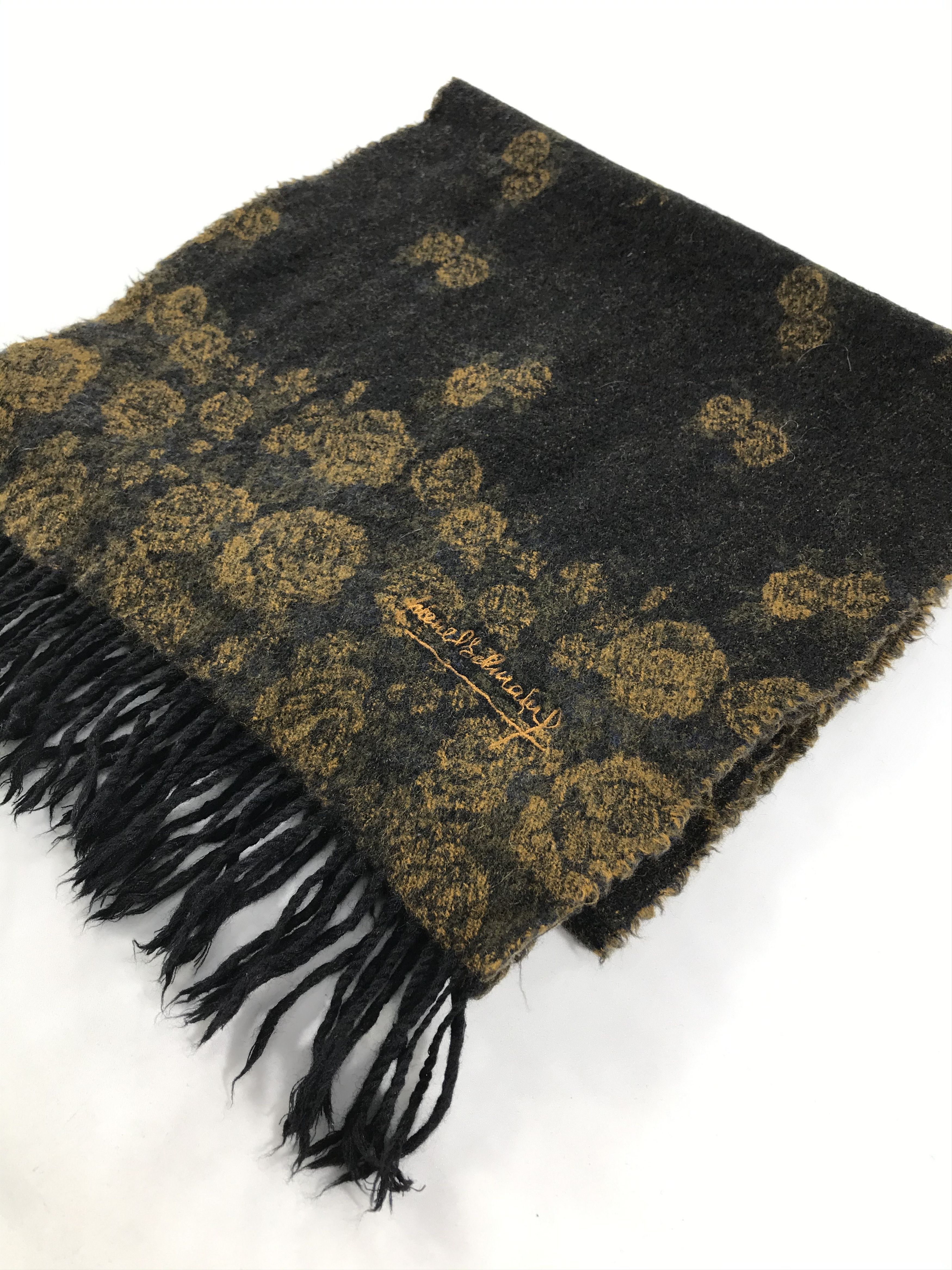 Pierre Balmain Vintage Pierre Balmain Scarf/Muffler/Neckwear MF1342 Size ONE SIZE - 3 Thumbnail