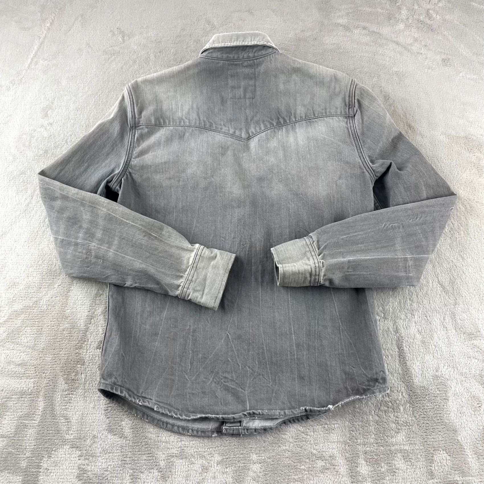 Allsaints AllSaints Fend Shirt Men Medium Grey Heavy Denim Pearl Snap Collar Rock Shirt Size US M / EU 48-50 / 2 - 5 Thumbnail