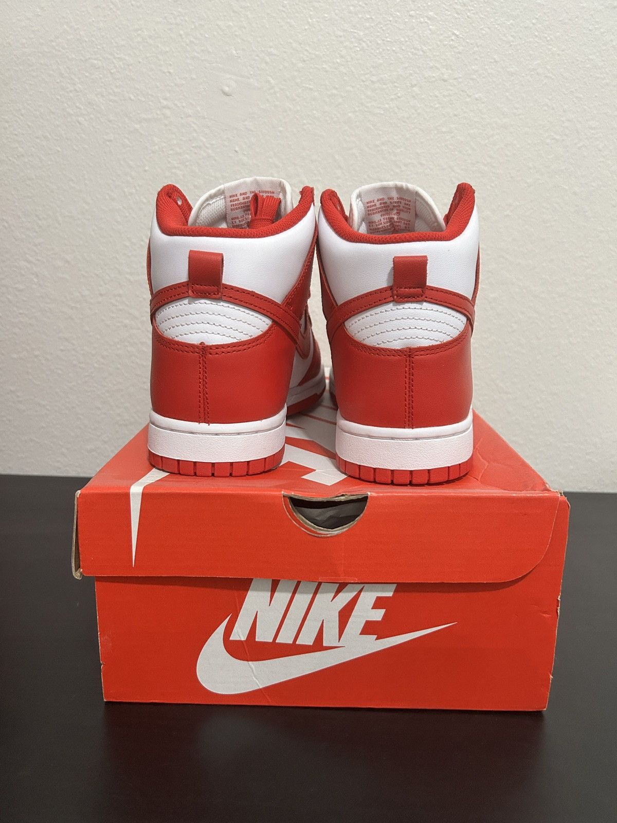 Nike Nike Dunk High Championship University Red Size US 9.5 / EU 42-43 - 2 Thumbnail
