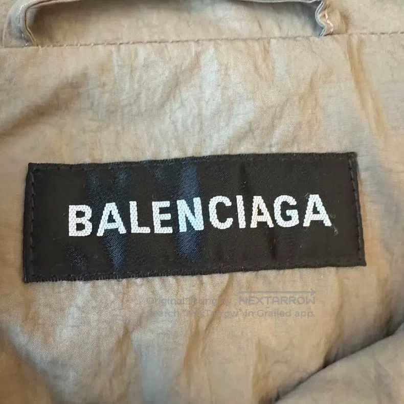 Balenciaga Balenciaga Milk Tea Color Print Color Block Windbreaker Size US S / EU 44-46 / 1 - 4 Thumbnail