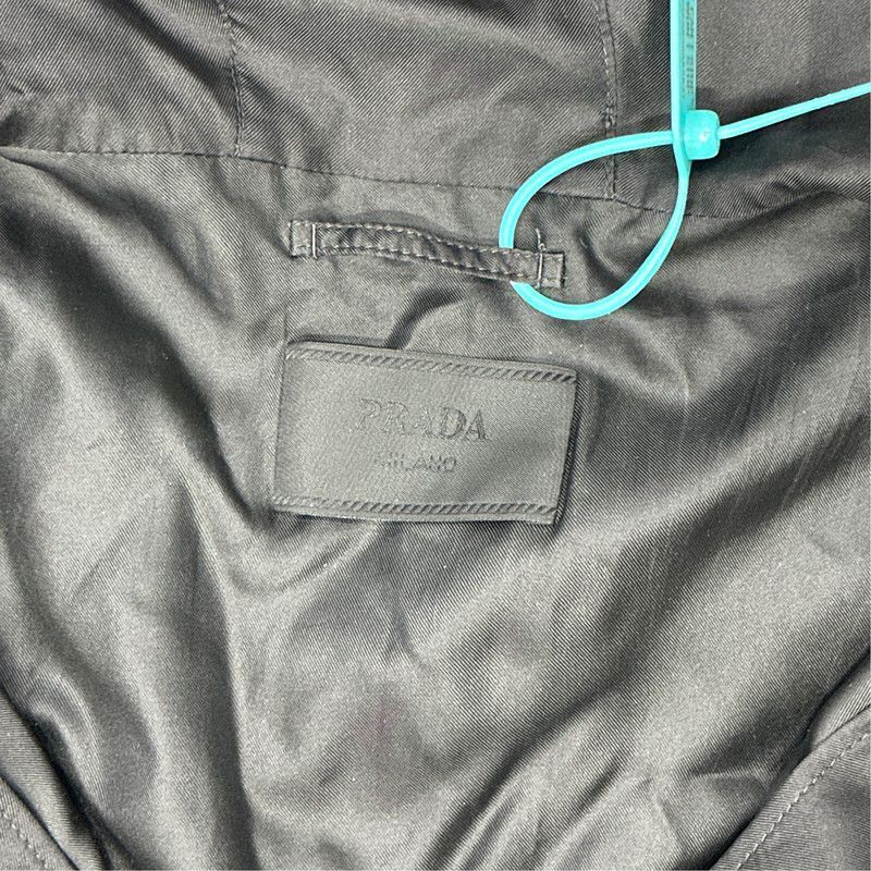 Prada Prada SS22 Black Logo Hooded Jacket for Men-2506 Size US L / EU 52-54 / 3 - 7 Thumbnail