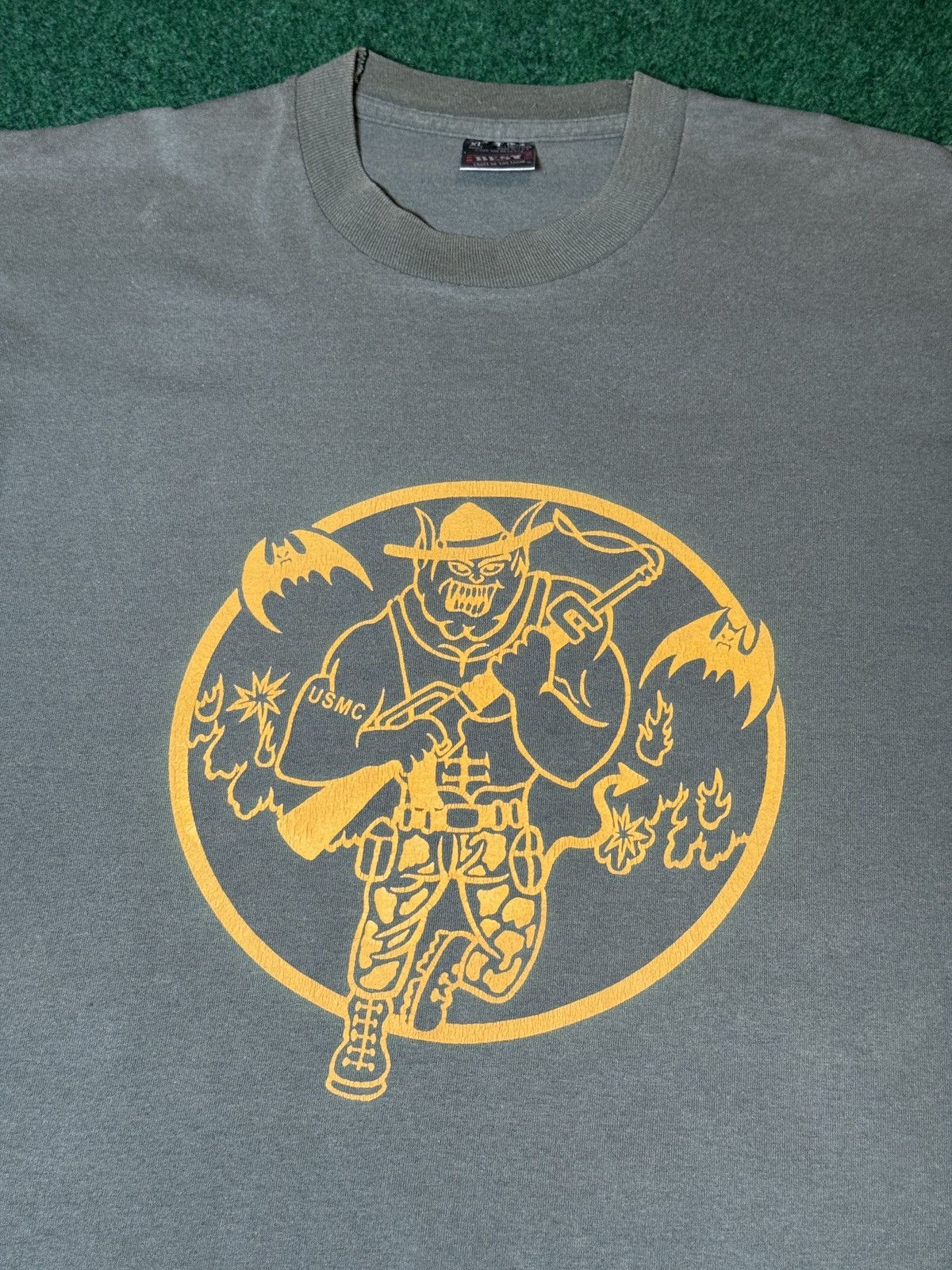 Vintage Vtg 90s USMC Marines Regroup In Hell RARE Military T Shirt Size US XL / EU 56 / 4 - 2 Thumbnail
