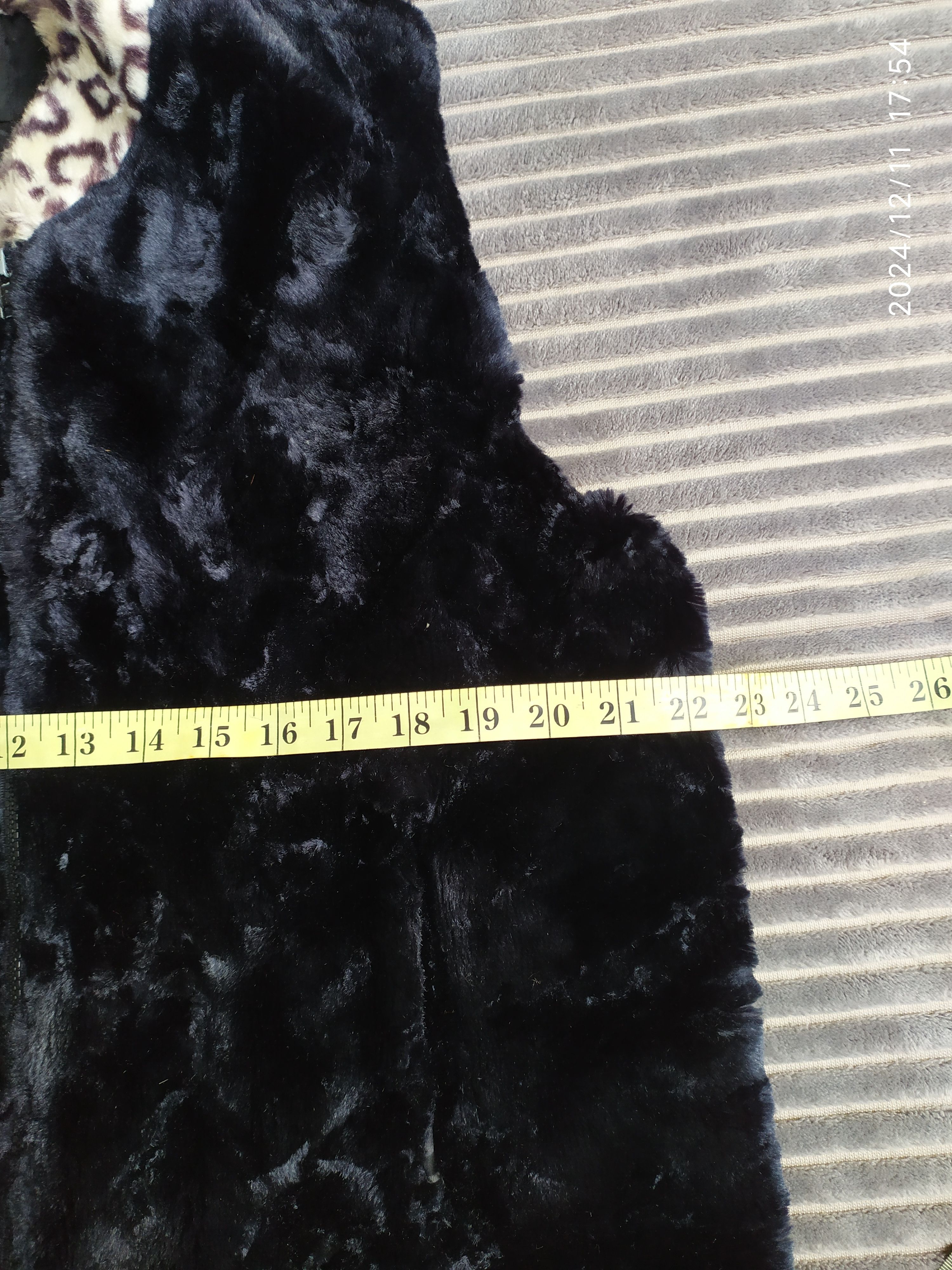 If Six Was Nine × Japanese Brand × KMRii Japanese LGB ifsixwasnine style faux fur vest Size US L / EU 52-54 / 3 - 9 Thumbnail