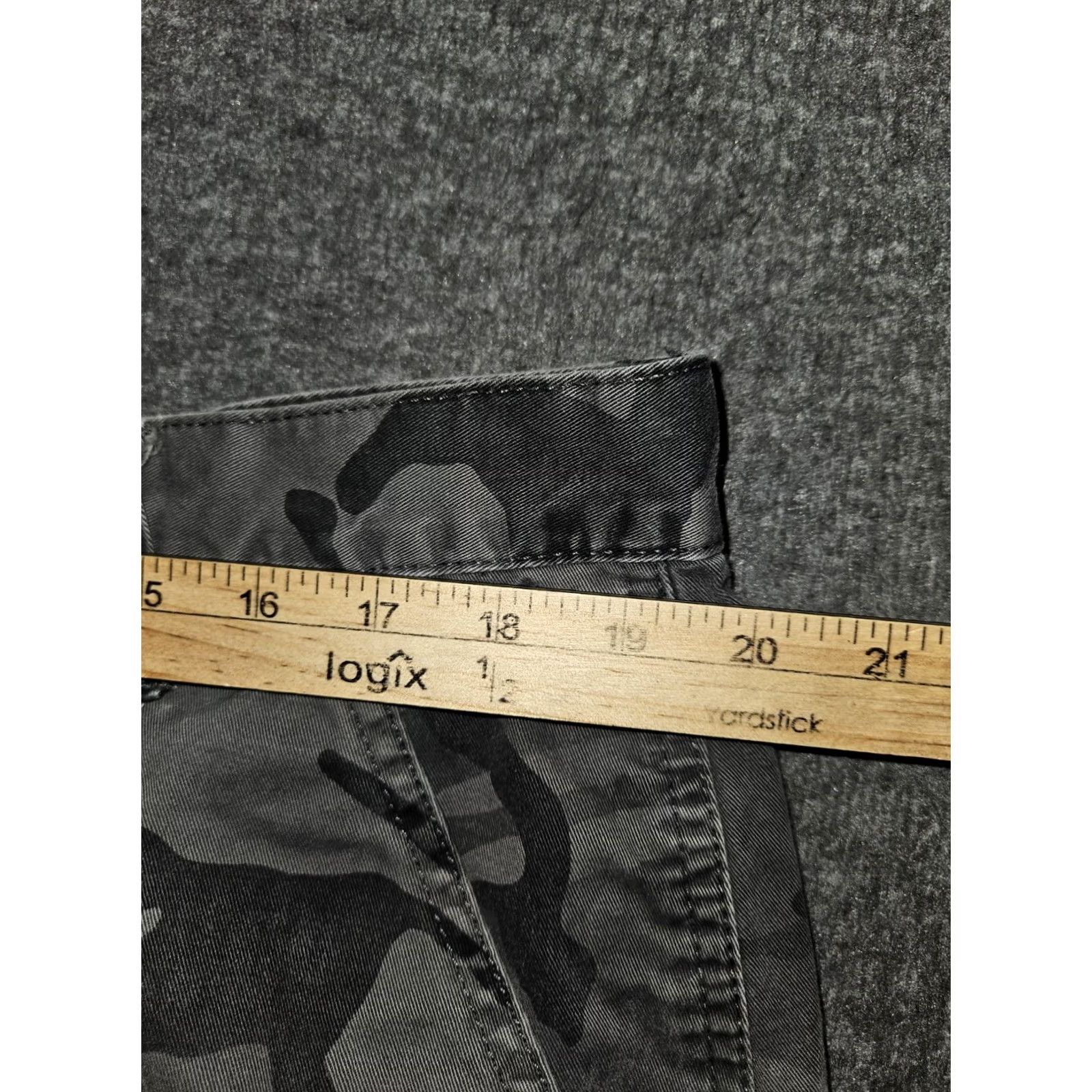 Wrangler Wrangler Cargo Shorts Men's 40 Gray Camo High Rise Casual Workwear Size US 40 / EU 56 - 3 Thumbnail
