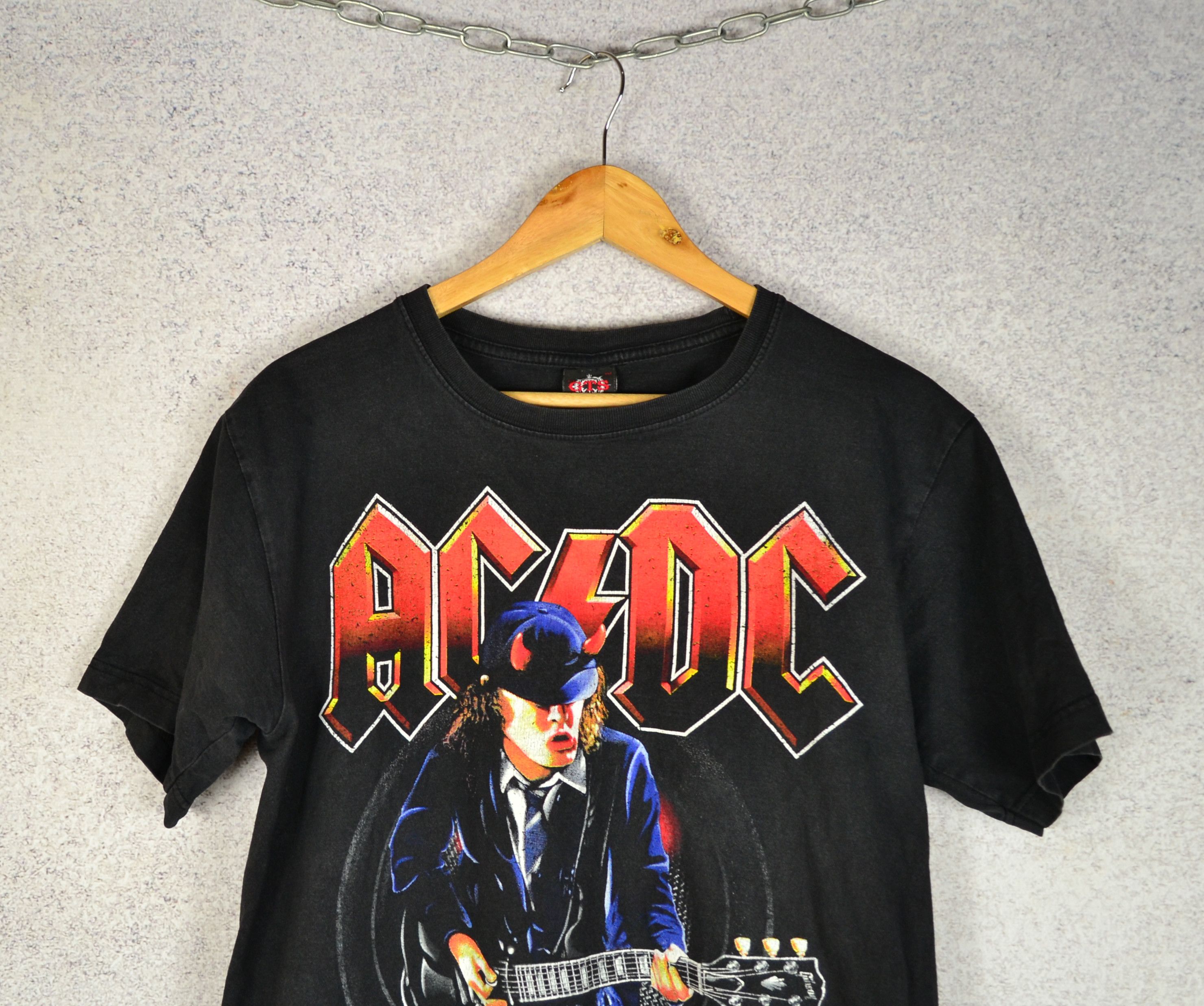 Band Tees AC/DC Angus Young Vintage Band Tee T-shirt Size US M / EU 48-50 / 2 - 2 Thumbnail