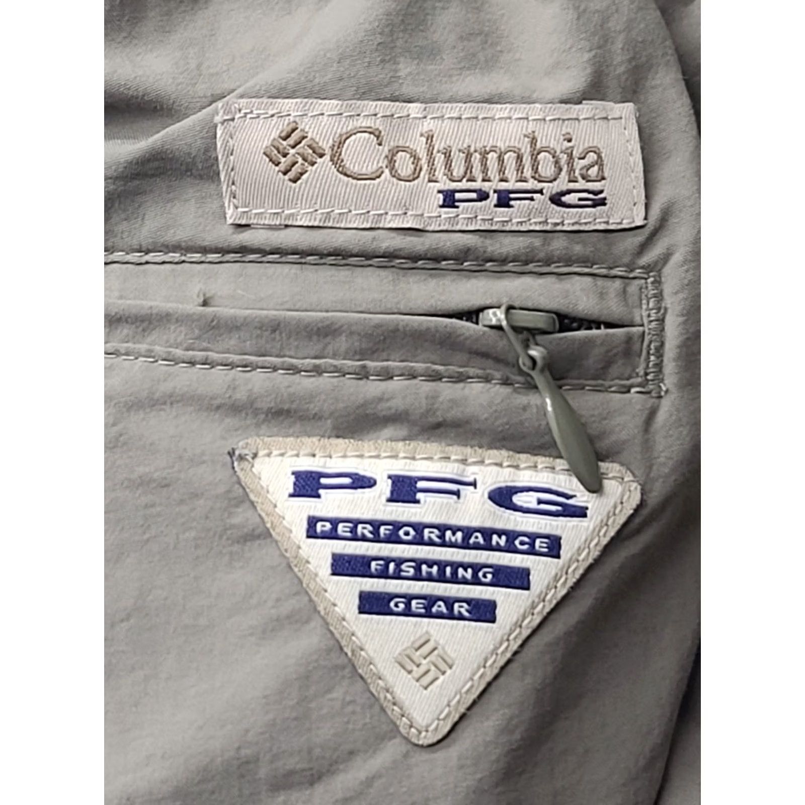 Vintage Columbia PFG Cargo Pants Mens XL Regular Beige Nylon 34x32 Zip Convertible Outdoors Lightweight Moisture Wicking Pockets Size US 36 / EU 52 - 2 Thumbnail