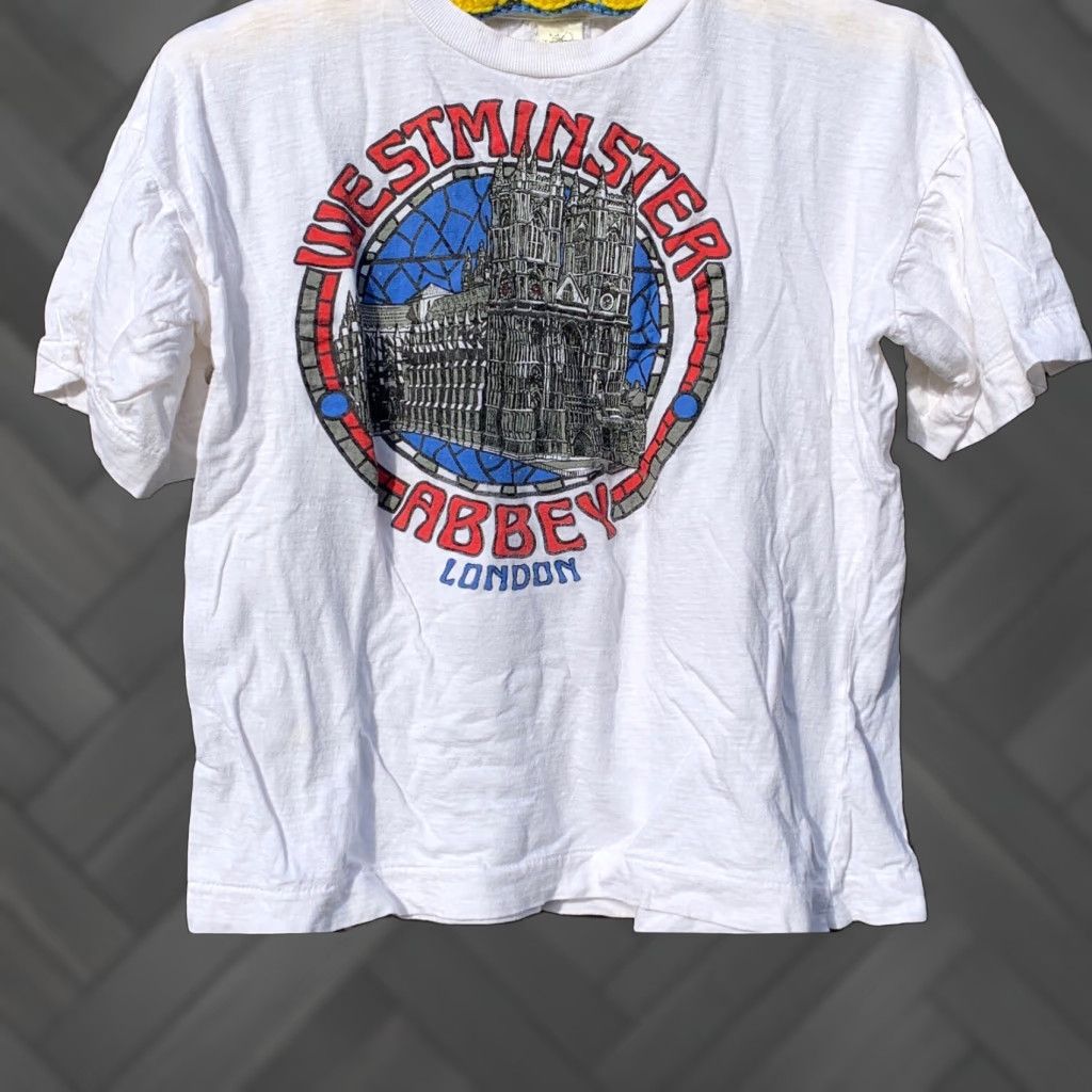 Vintage VINTAGE Westminster Abbey London Shirt Womens 90s Single Stitch Cropped White Cotton Graphic Boxy TGC 1990s Size ONE SIZE - 1 Thumbnail